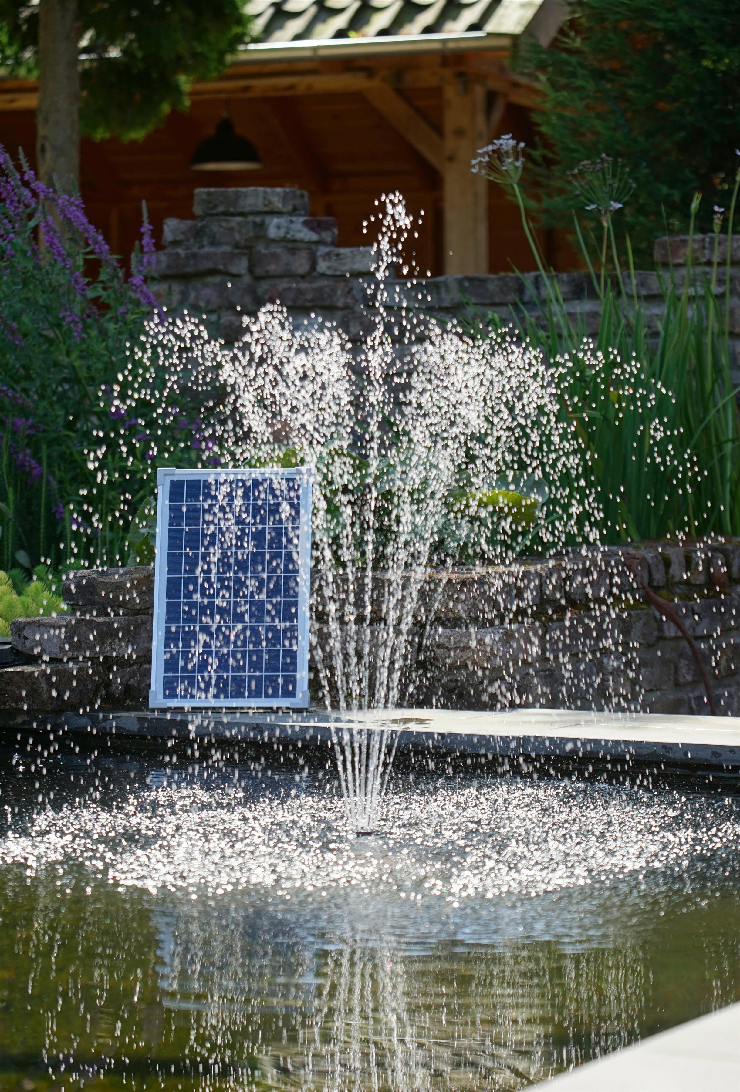 Solarteichpumpe »SolarMax 1000« Solarteichpumpe »SolarMax 1000«