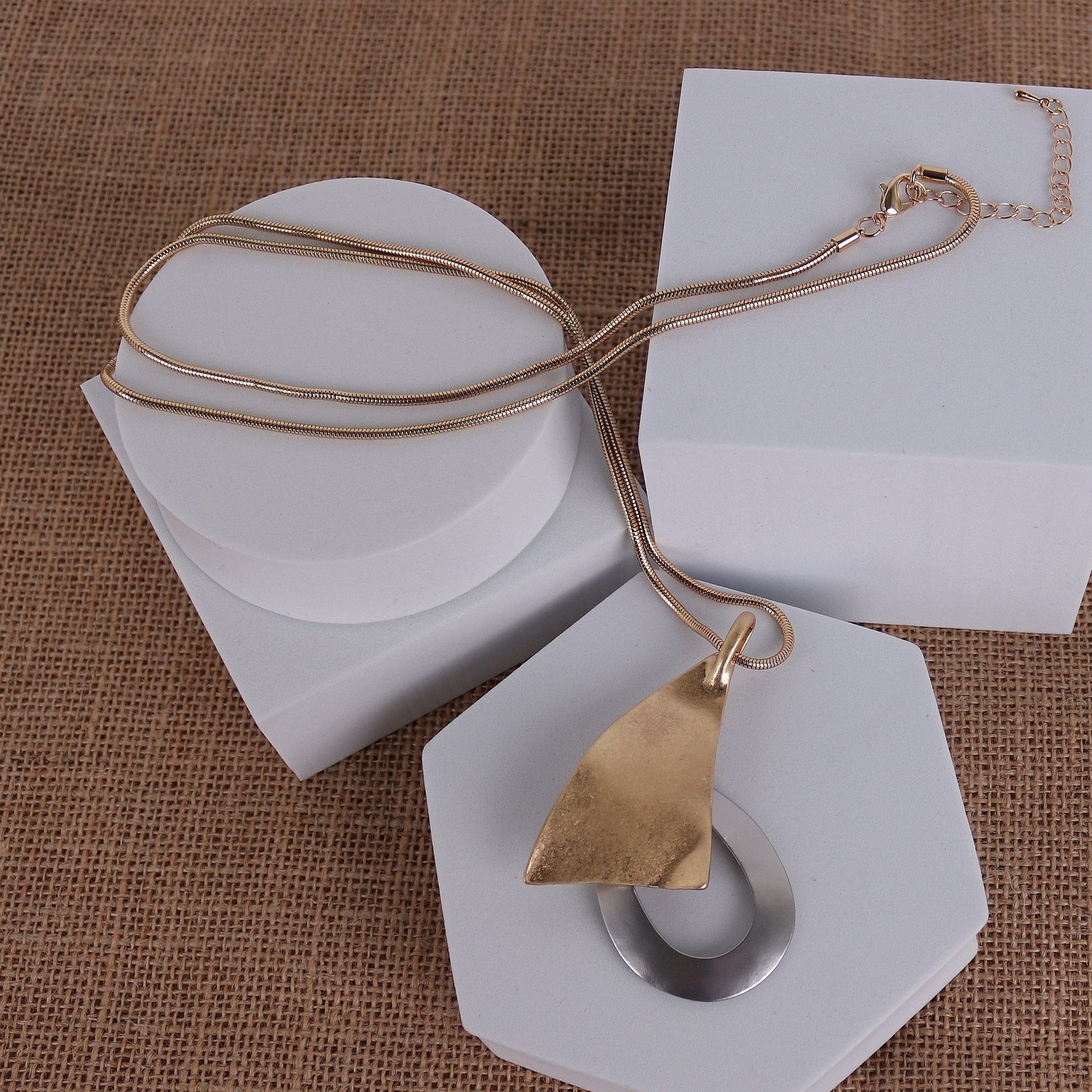 MIRROSI Lange Kette Damen Halskette mit elegantem Anhänger aus Metall ca.90 günstig online kaufen