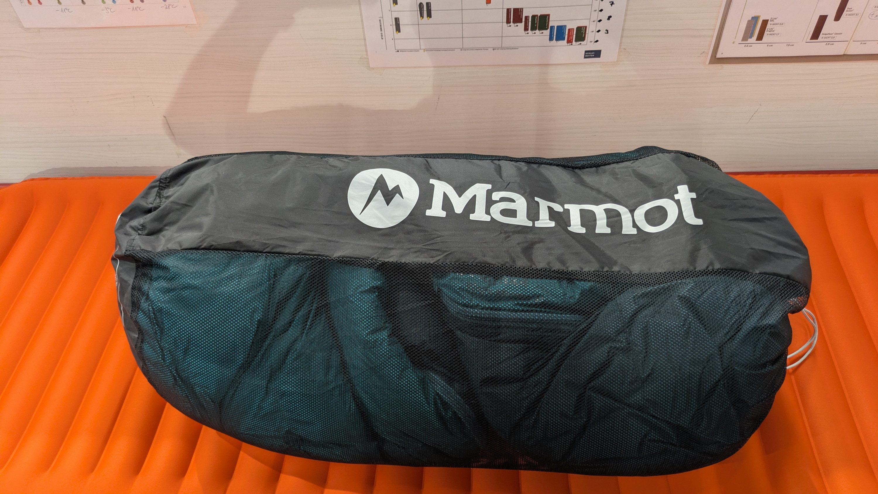 Marmot Mumienschlafsack Marmot Damen Micron 25 Regular Daunenschlafsack (Damen bis -5,6°C / ma