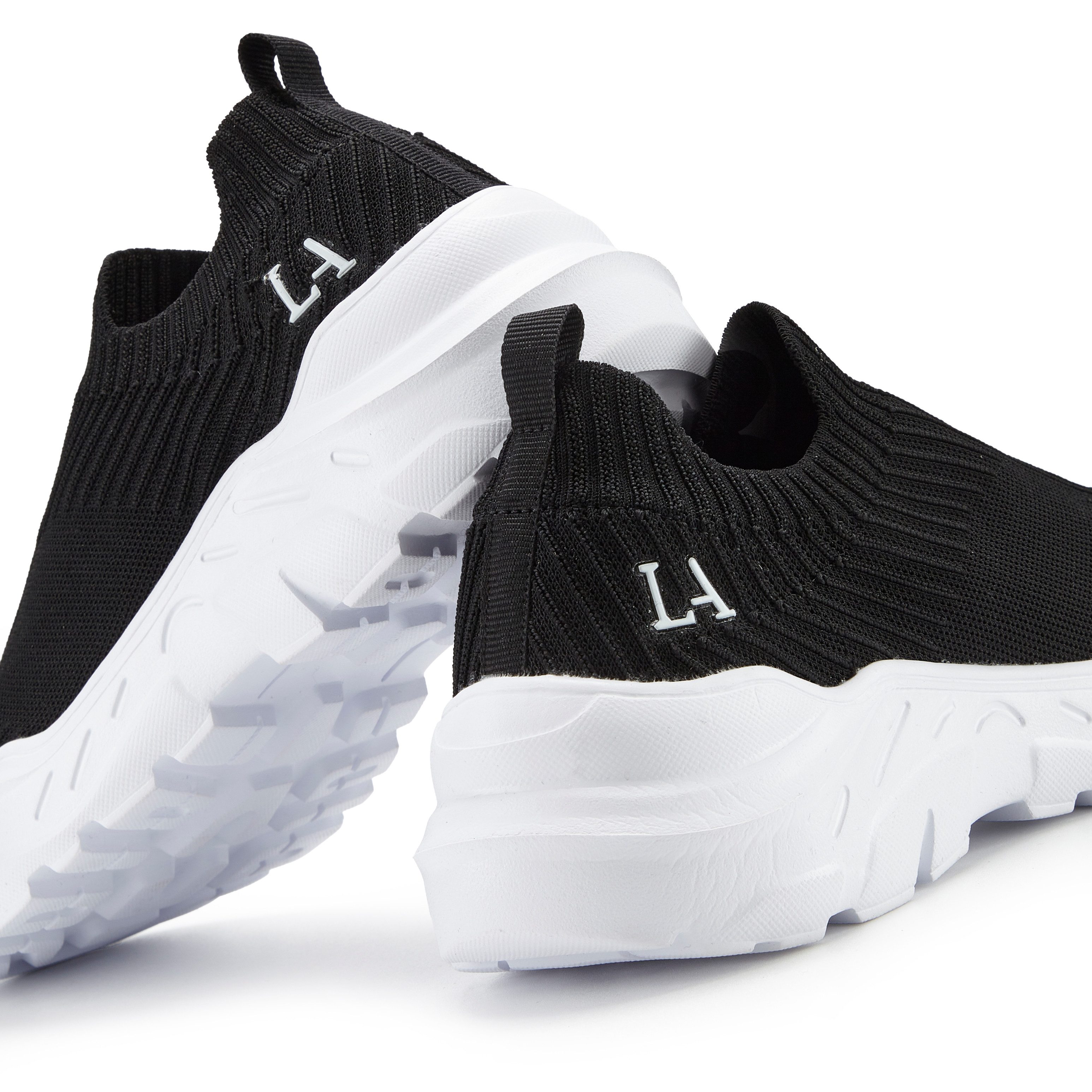 LASCANA Slip-On-Sneaker, Sneaker Halbschuh, Slipper, Freizeitschuh zum Reinschlüpfen VEGAN