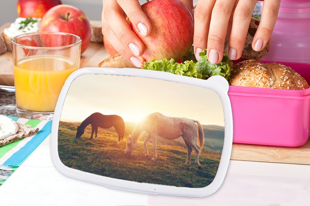 Mädchen, Pferde MuchoWow Brotbox Kunststoff Sonne für Brotdose Snackbox, (2-tlg), rosa Lunchbox Erwachsene, - - Kunststoff, Tiere, Kinder,