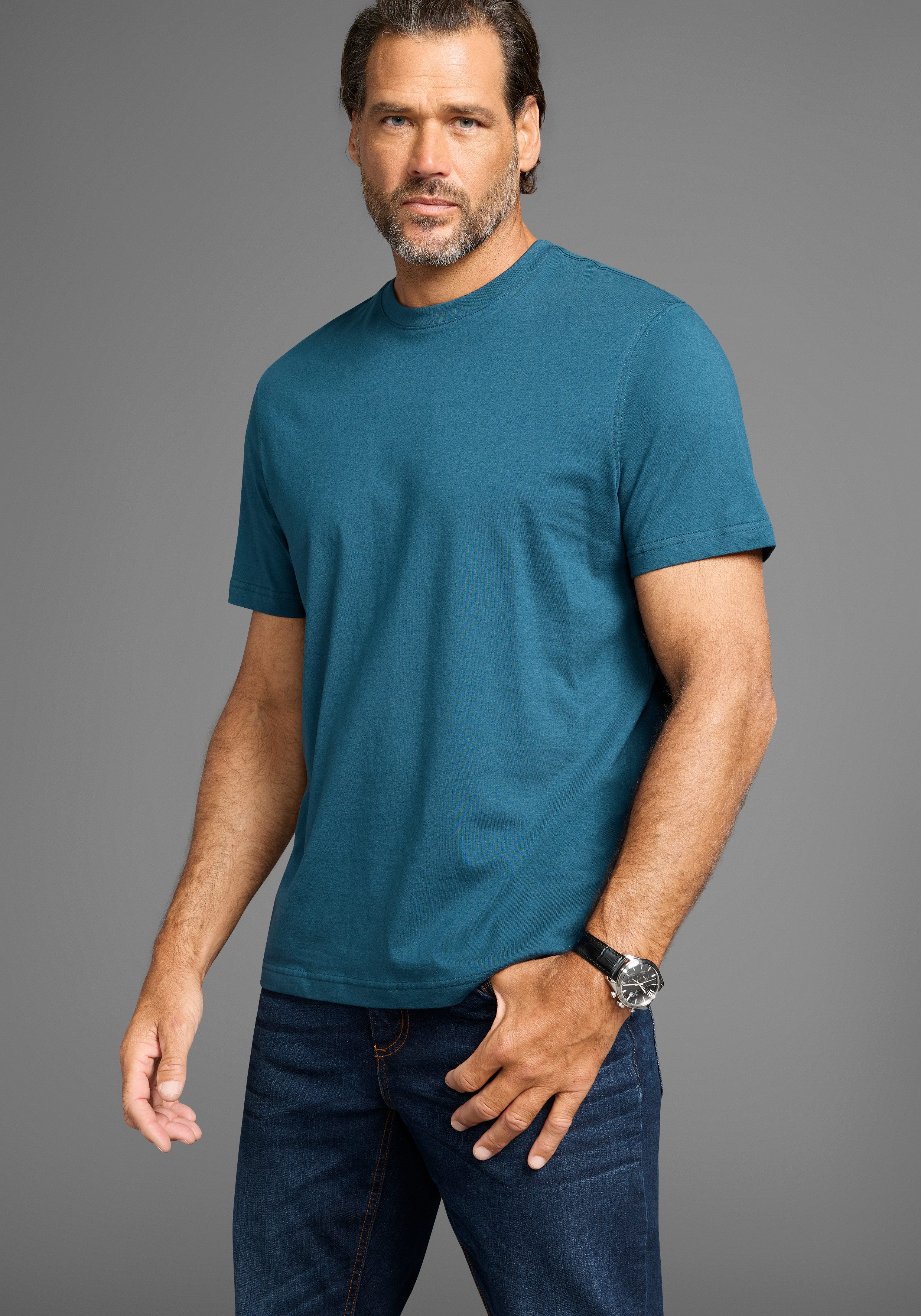 Man's World Rundhalsshirt (5er-Pack) Kurzarm, Regular Fit, unifarben, Rundhals, aus Baumwolle