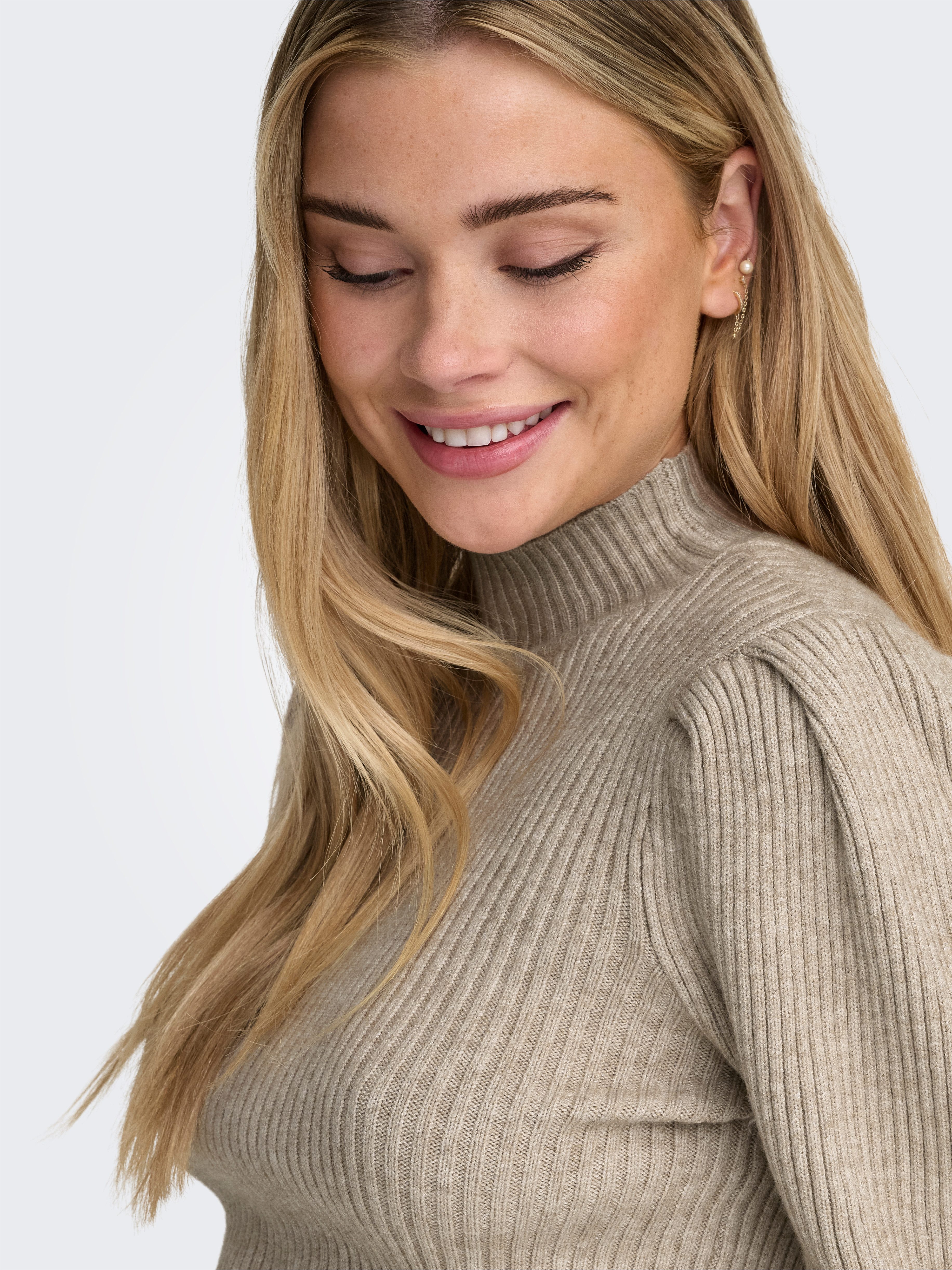 ONLY Strickpullover ONLKATIA L/S HIGHNECK PULLOVER KNT NOOS Viskosemischung