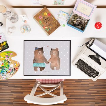 Mr. & Mrs. Panda Schreibtischunterlage Bär Freundin - Grau Pastell - Geschenk, Schreibtisch Unterlagen, Schr, (1 tlg)