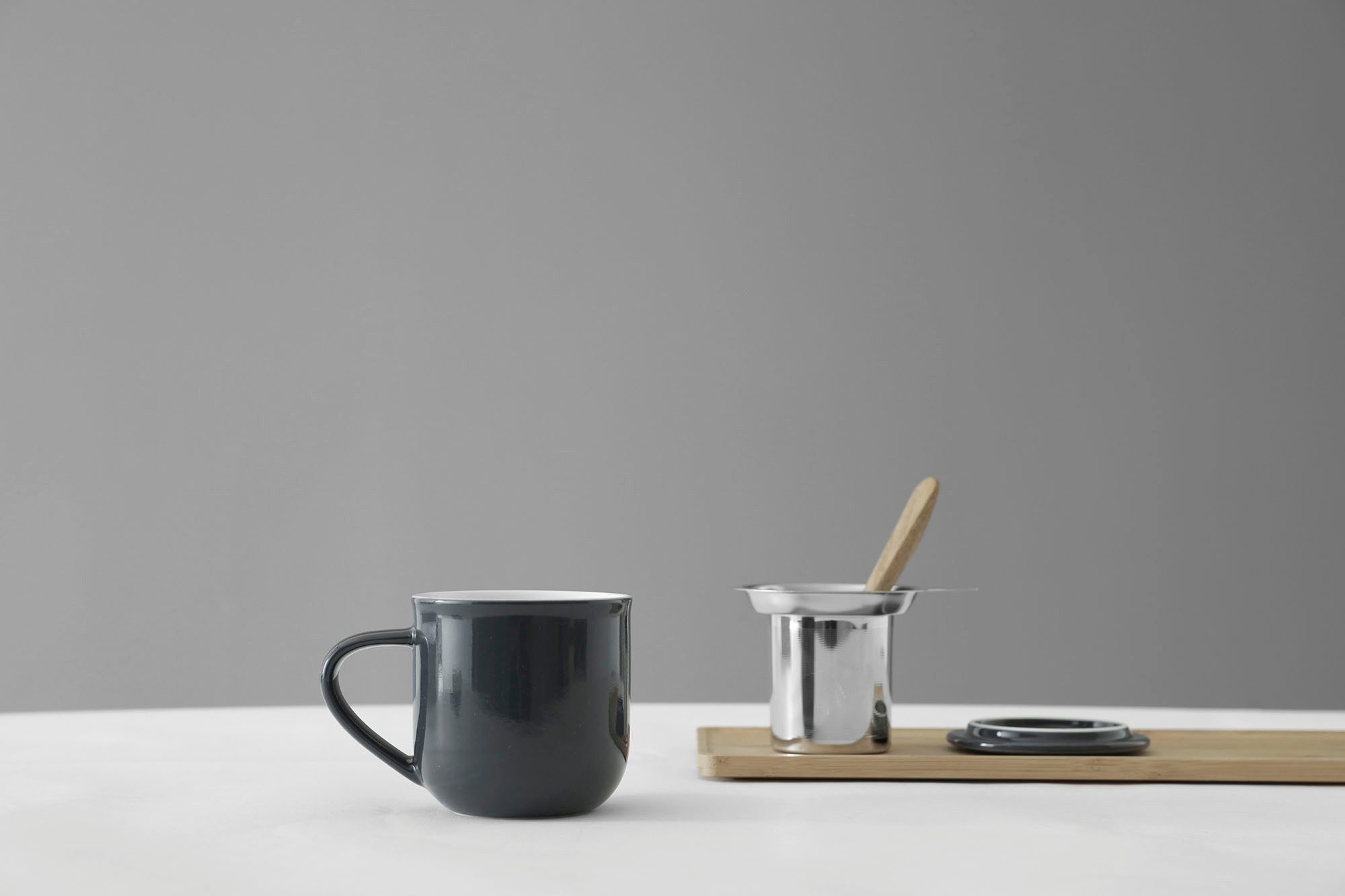 Viva Tasse Eva, Edelstahl, Porzellan, mit Teesieb und Deckel, 350 ml