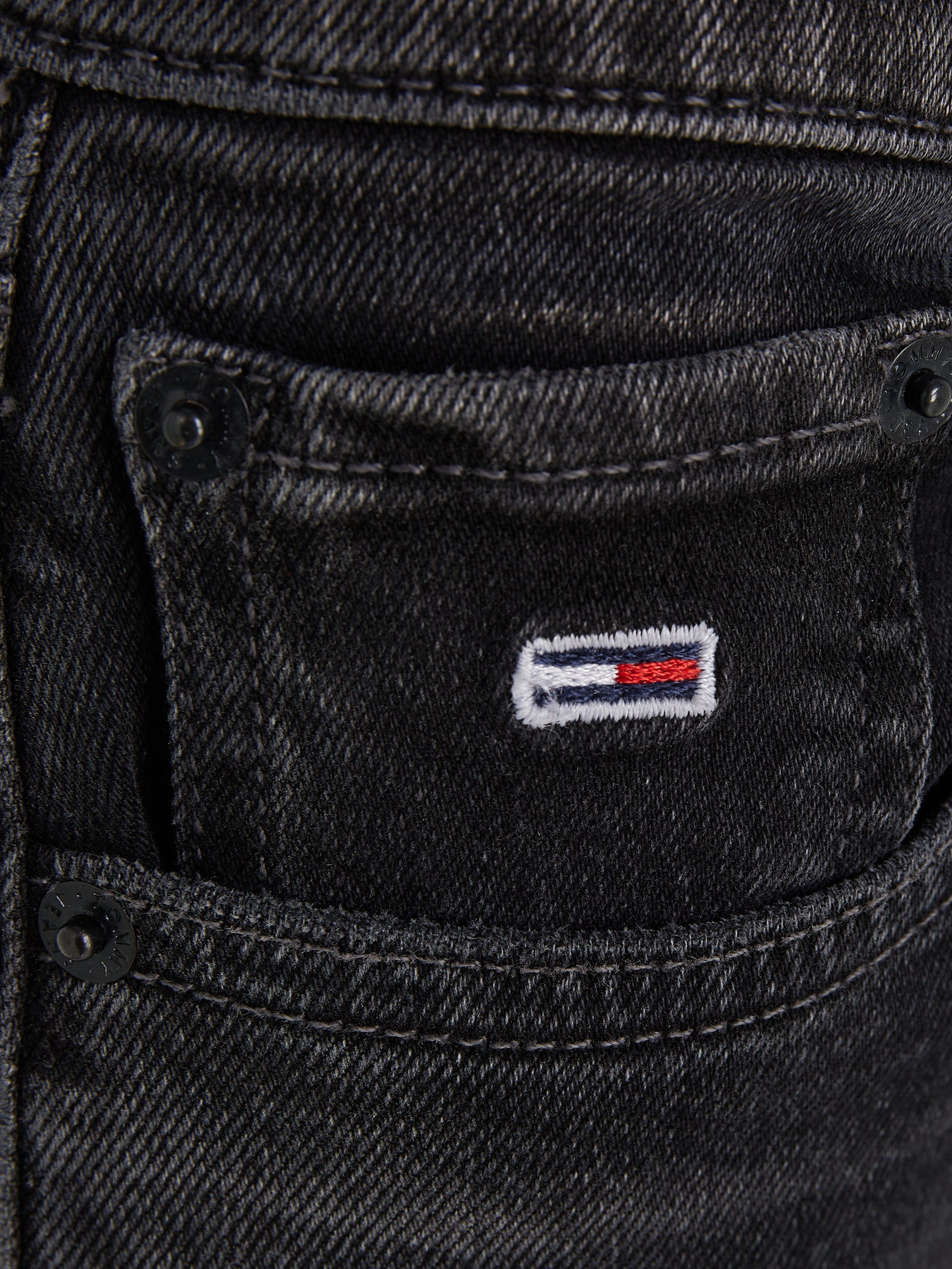 Tommy Jeans Jeans Sylvia Badge Markenlabel Tommy black32 mit Skinny-fit-Jeans &