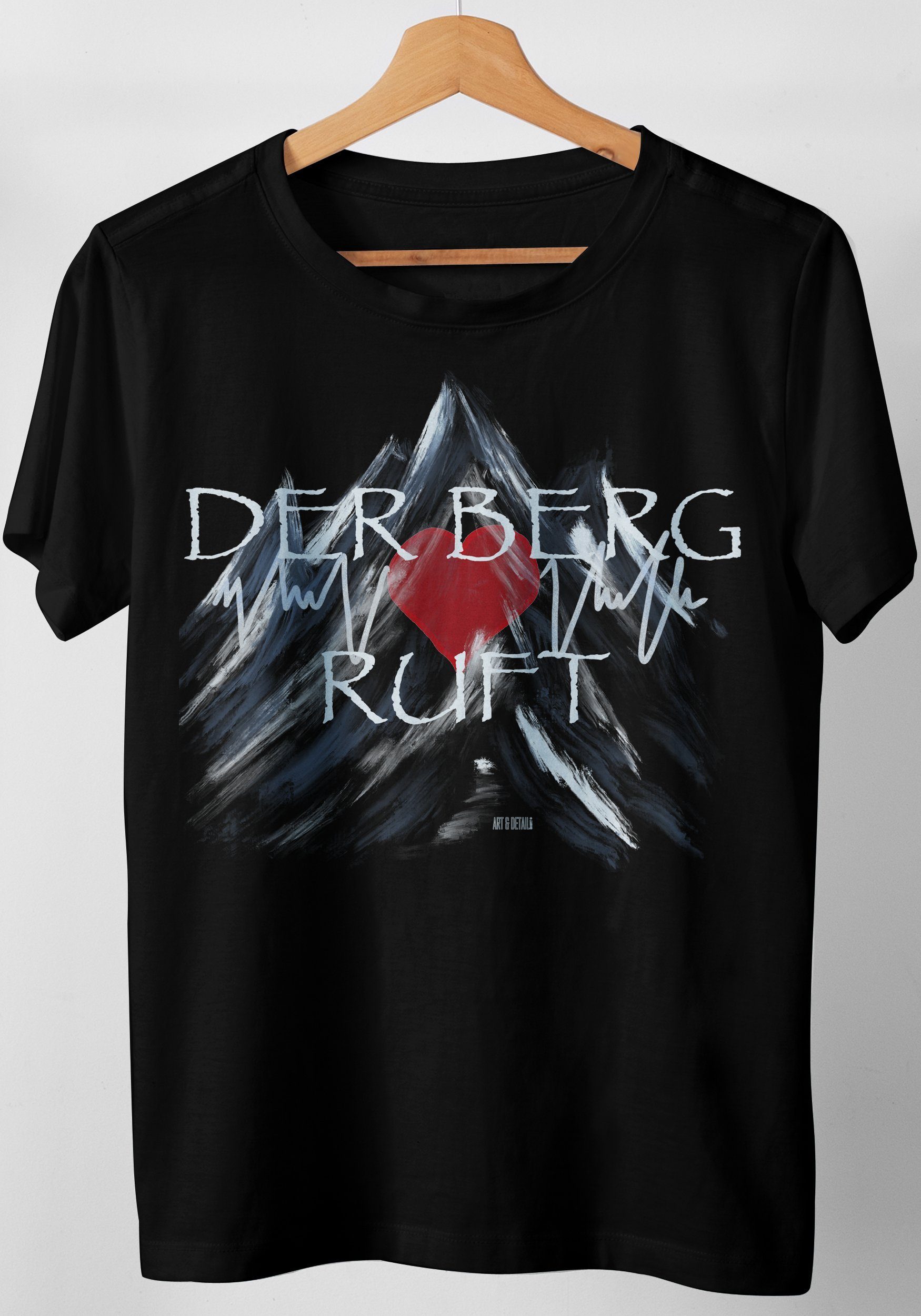 Art & Detail Shirt T-Shirt Der Berg ruft zum Wandern Klettern Geschenk für Bergsteiger