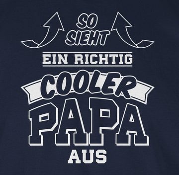 Shirtracer T-Shirt So sieht ein richtig cooler Papa aus Pfeile Vatertag Geschenk für Papa