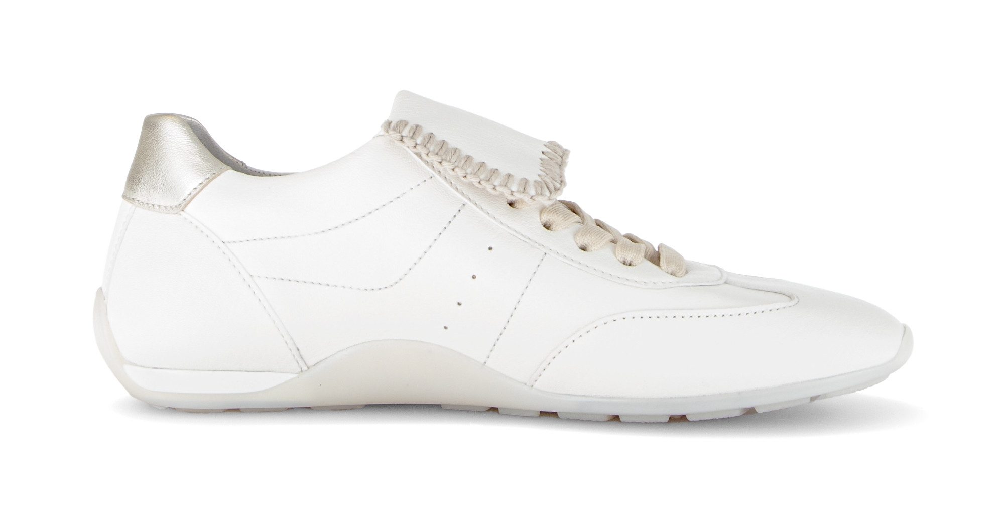 Gabor Sneaker Freizeitschuh, Halbschuh, Schnürer mit Ziernähten und Kontrastbesatz