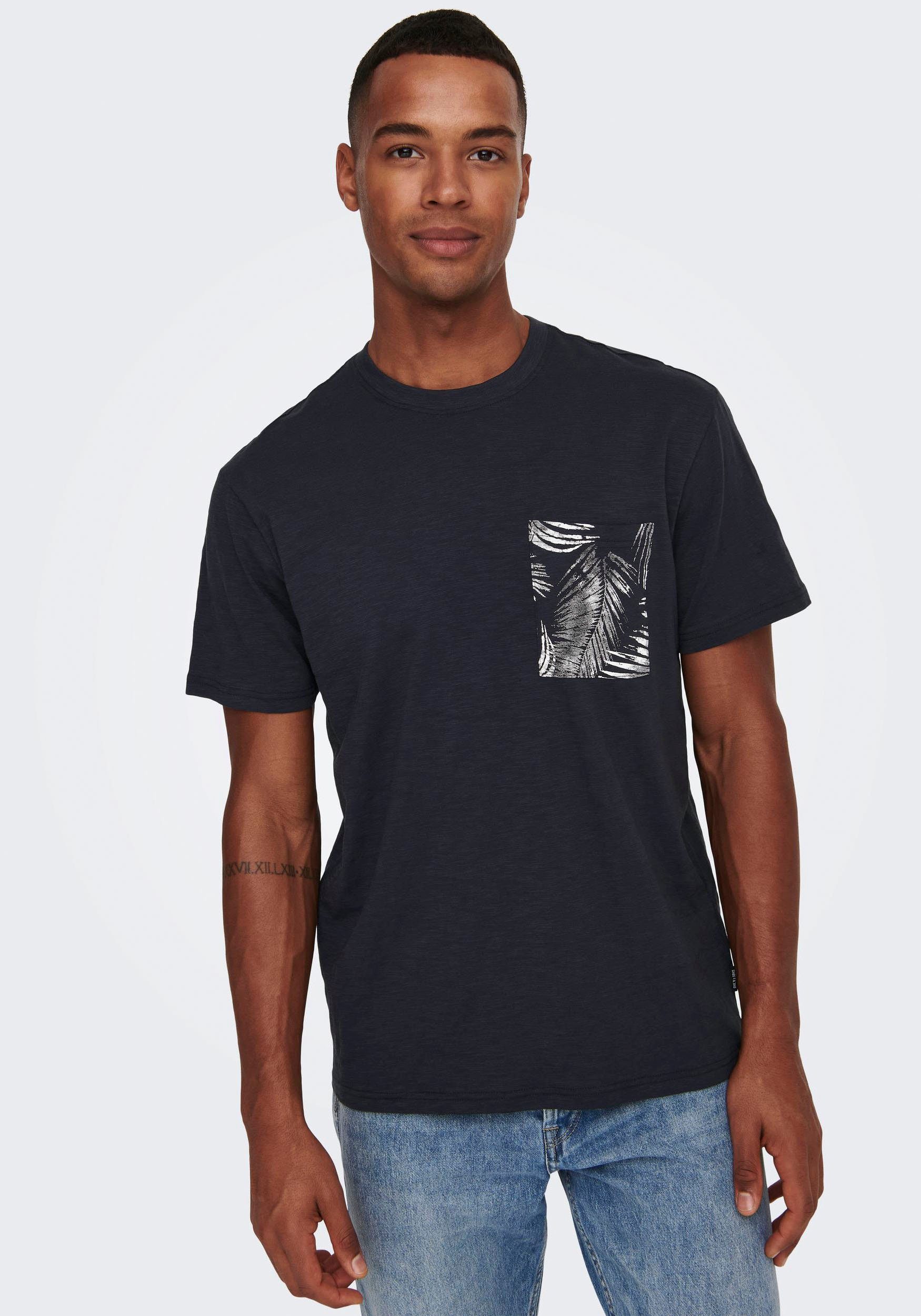 POCKETTEE SONS ONSPERRY LEAF ONLY LIFE Navy REG & Dark Rundhalsshirt