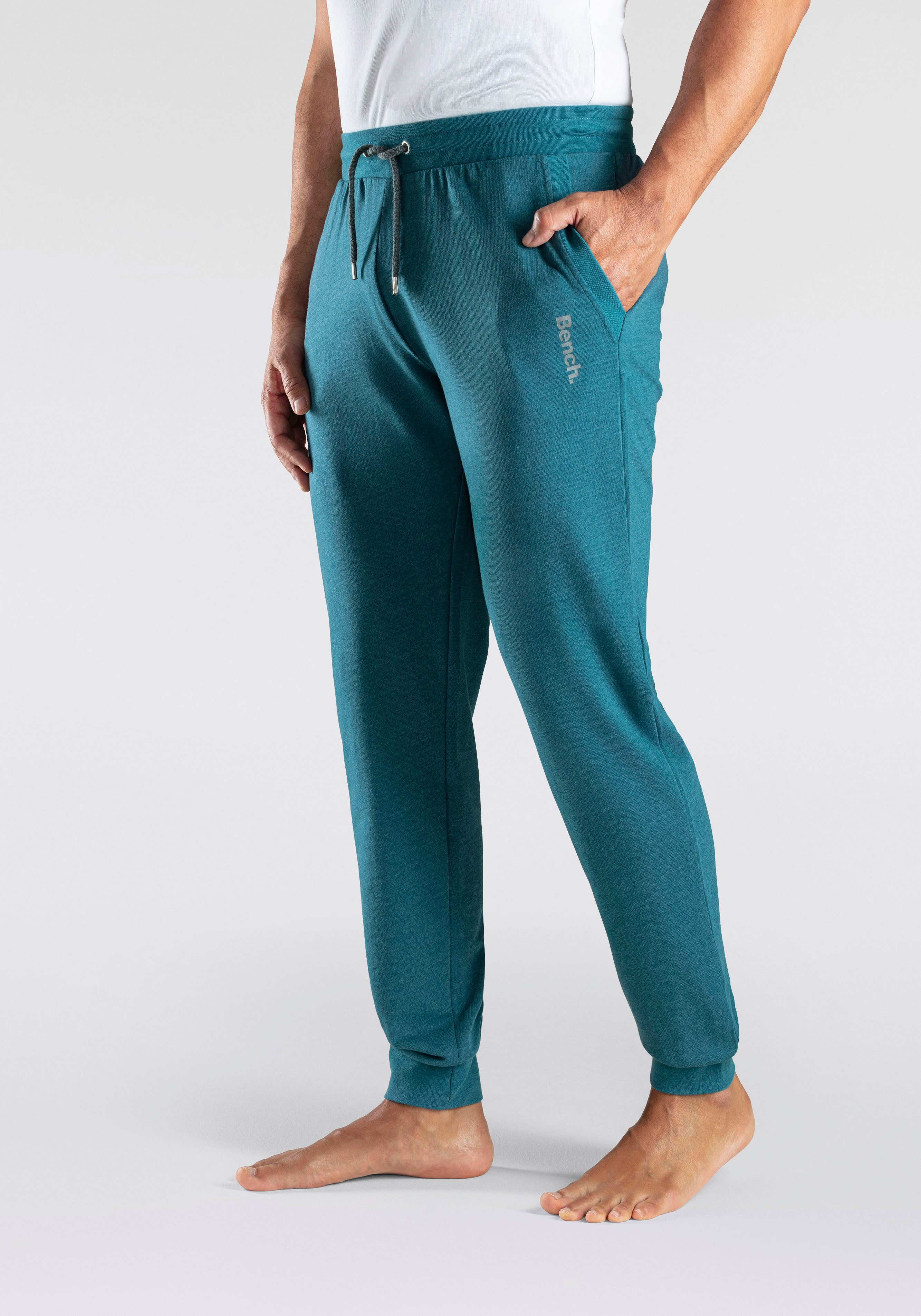 Bench. Loungewear Sweathose Jogginghose mit Kordel, aus Baumwoll-Mix