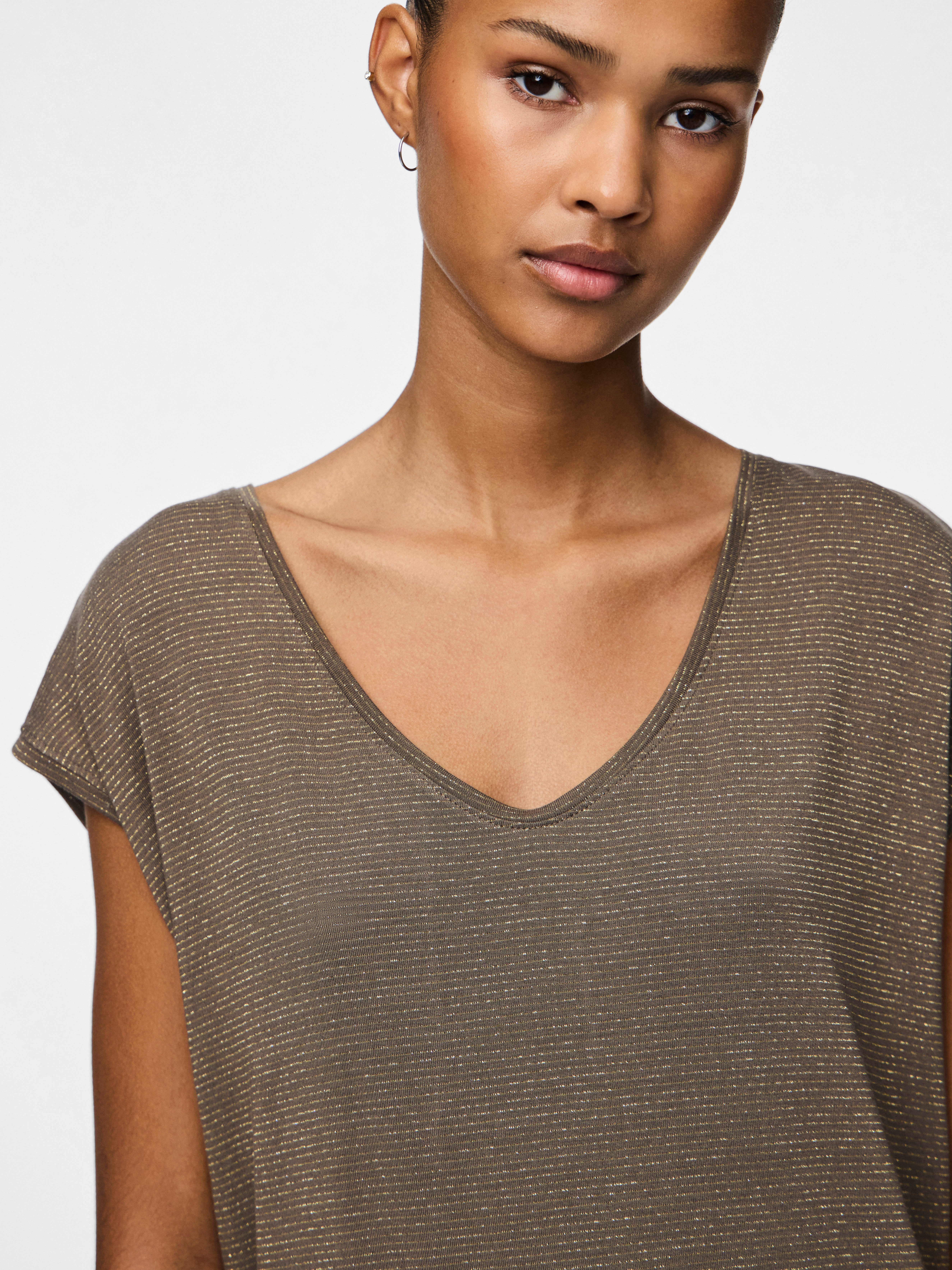 pieces Kurzarmshirt PC BILLO Viskosemischung, loose fit