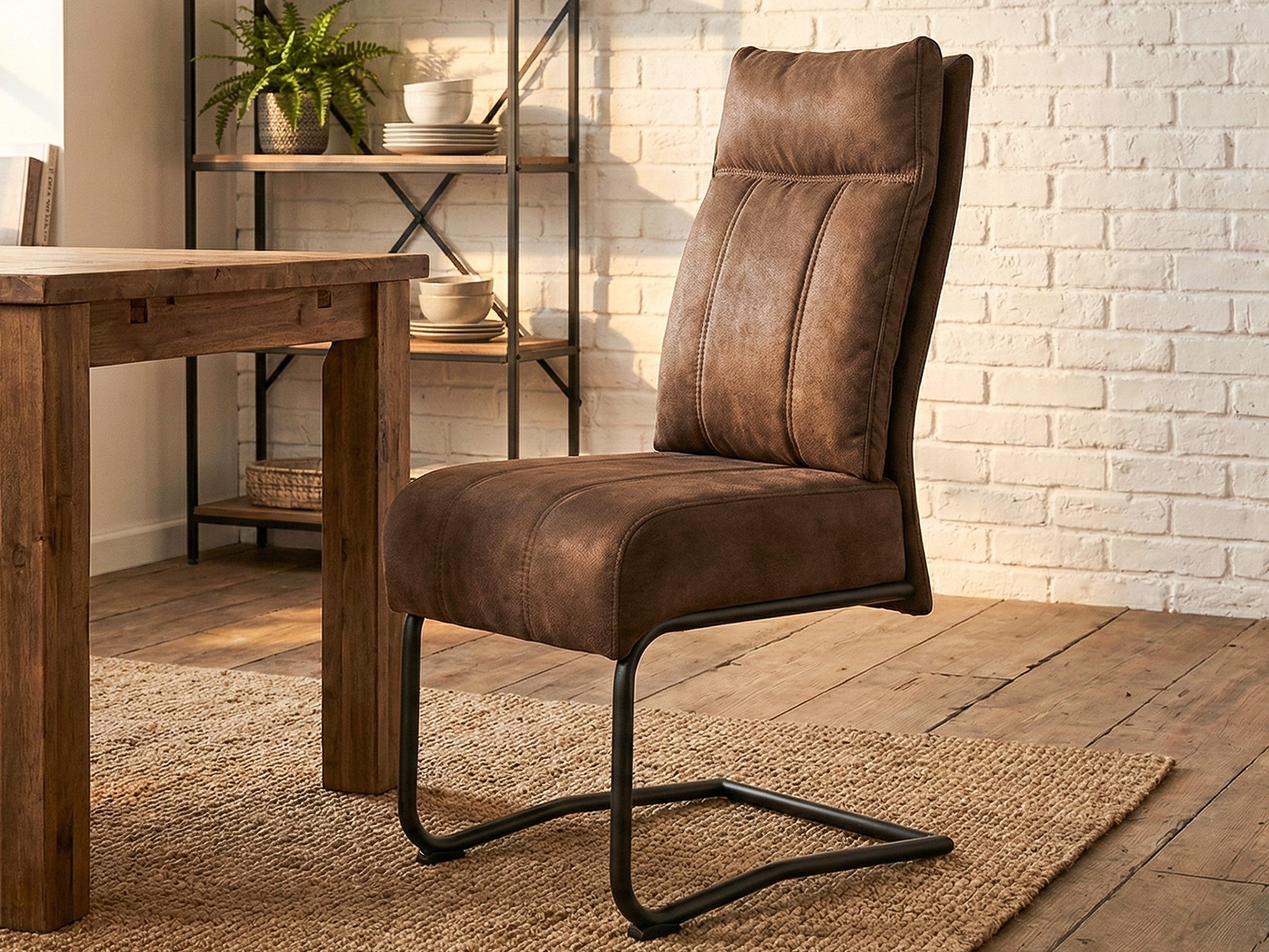 Massivart® Freischwinger mit Taschenfederkern, Microfaser Antiklook, Esszimmerstuhl, »Azul«, praktischer Griff am Rücken · Metallgestell schwarz matt