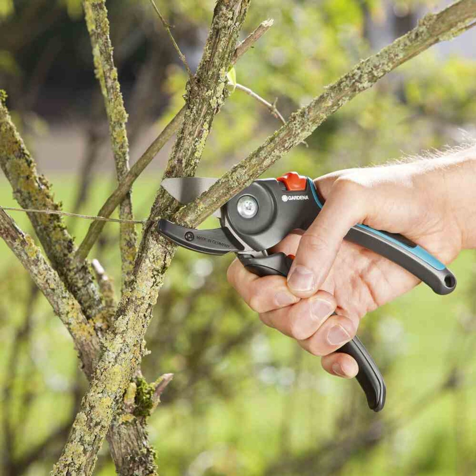 GARDENA Grasschere Gartenschere A/M Comfort Amboss-Gartenschere