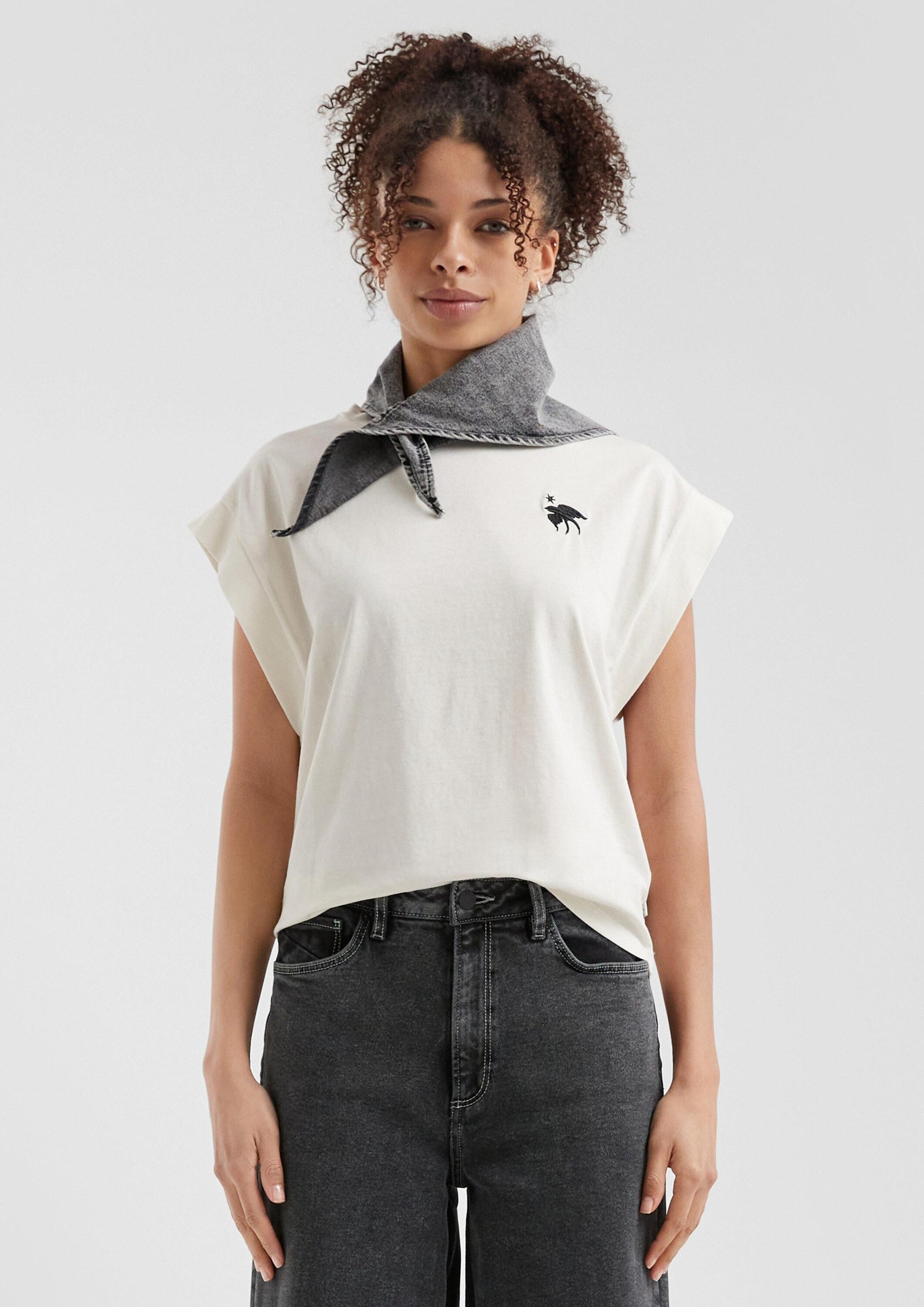 QS Kurzarmshirt T-Shirt T-Shirt mit überschnittenen günstig online kaufen