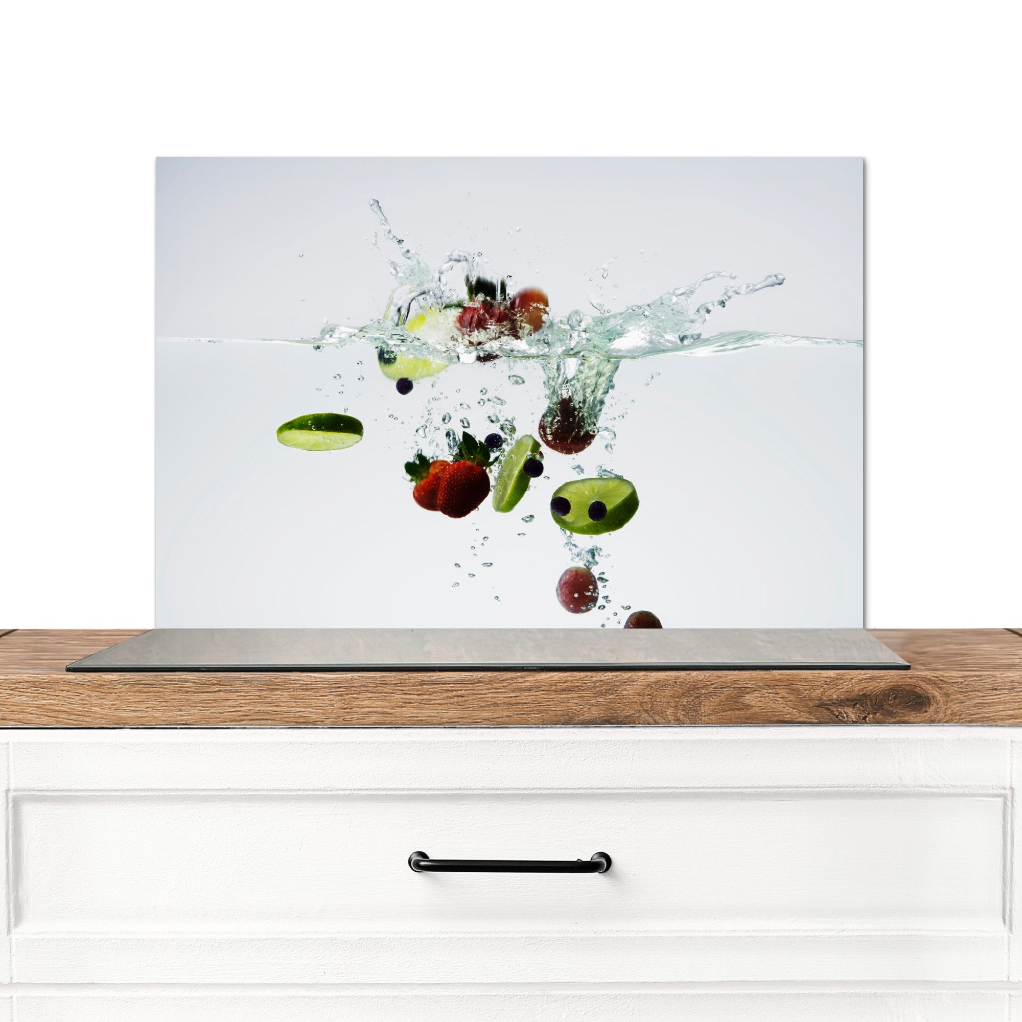 KitchenYeah Küchenrückwand Obst - Wasser - Limette, (1-tlg), Spritzschutz Küche, Küchendeko, 60x40 cm