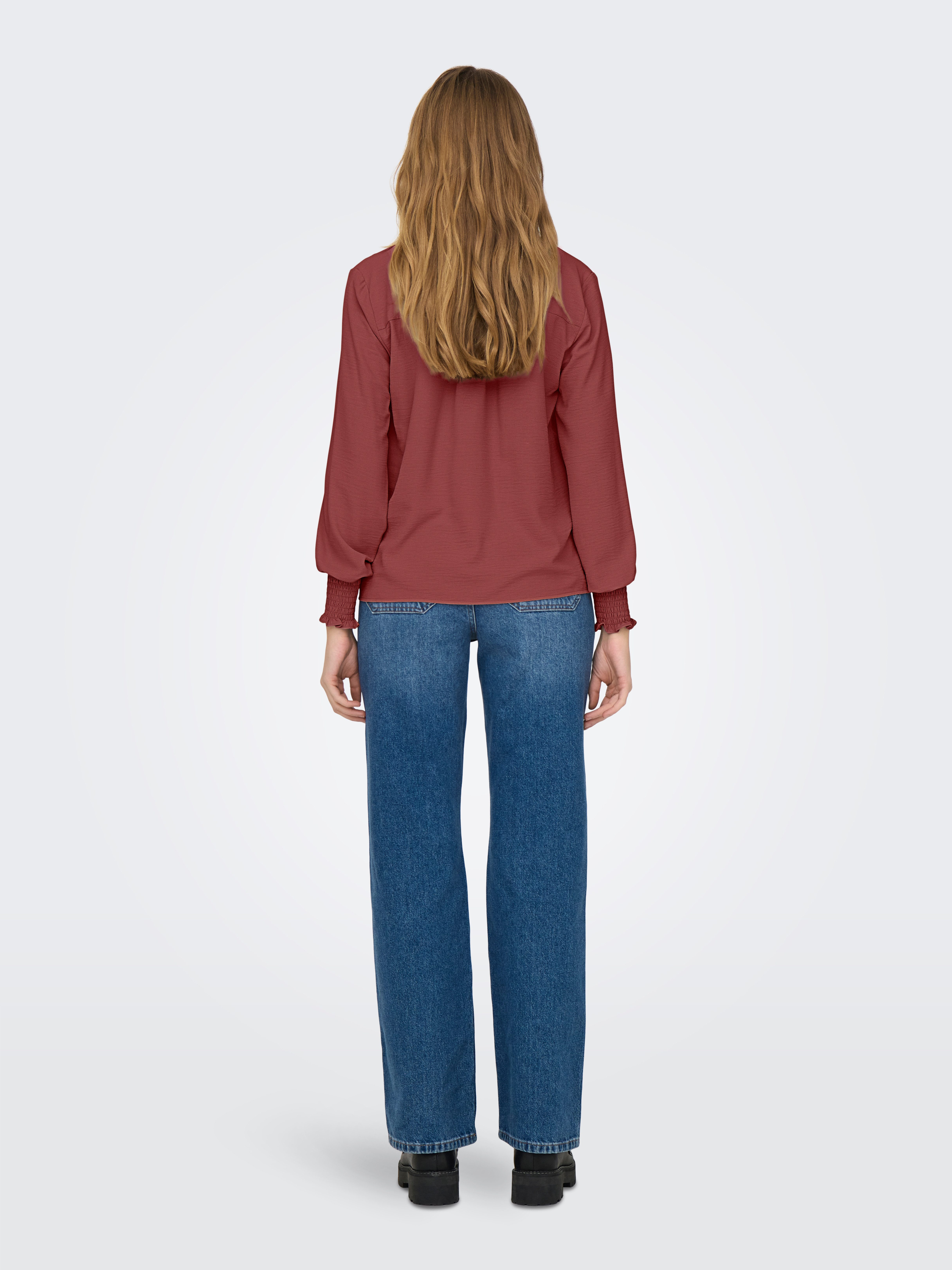 ONLY Blusenshirt ONLMETTE V-NECK LS SMOCK TOP NOOS WVN Kunstfaser, regular fit
