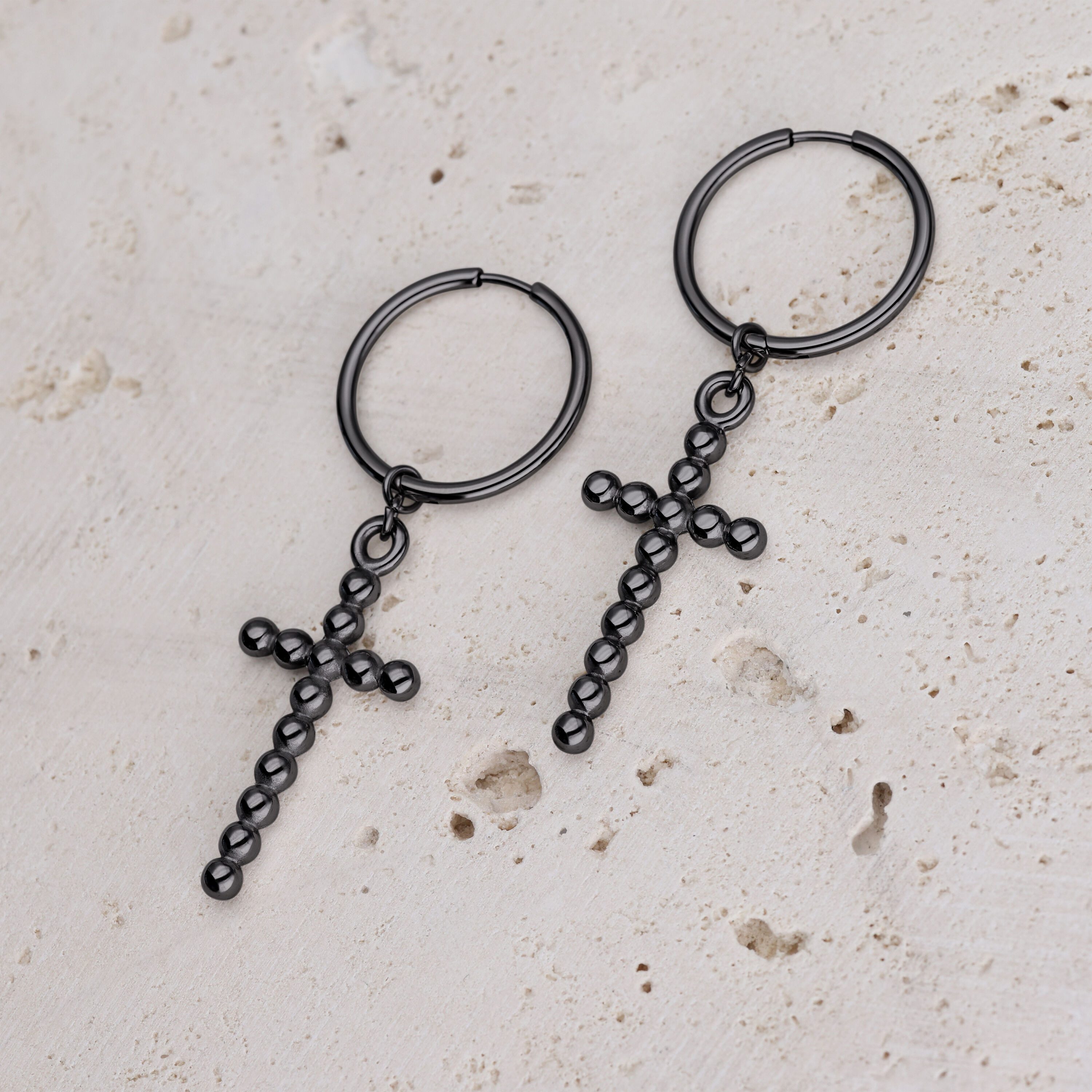 Wildcat Paar Creolen Bubble Cross Hoops Pairs für Ohr, 1 Stück, Chirurgenstahl 316L - wasserfest, hautverträglich, Schwarz