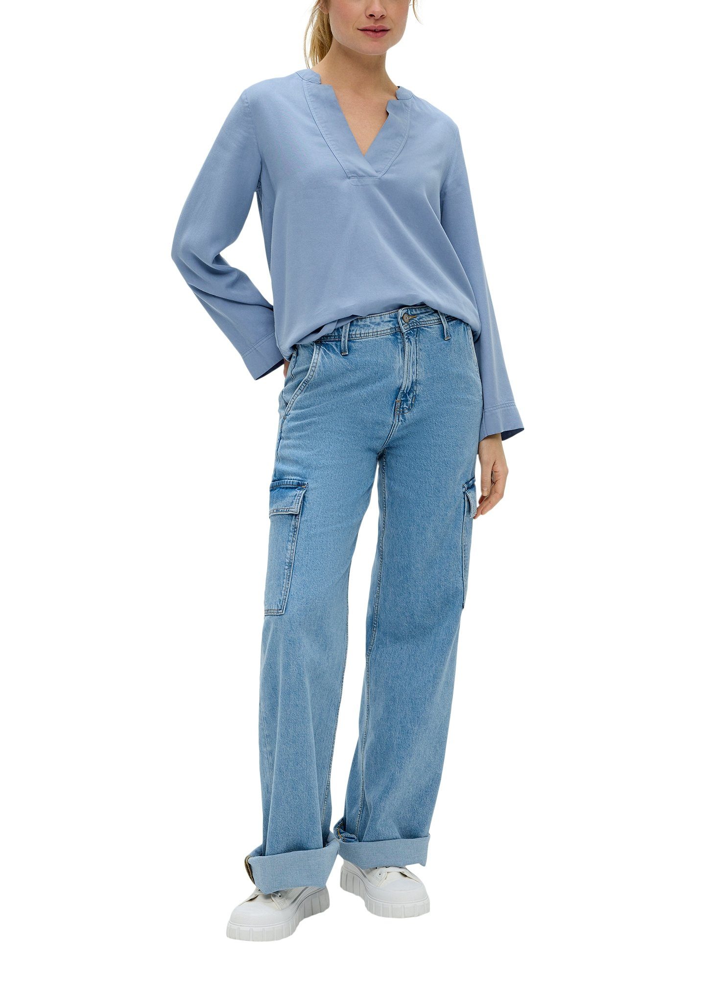 s.Oliver Langarmbluse mit tiefem V-Ausschnitt