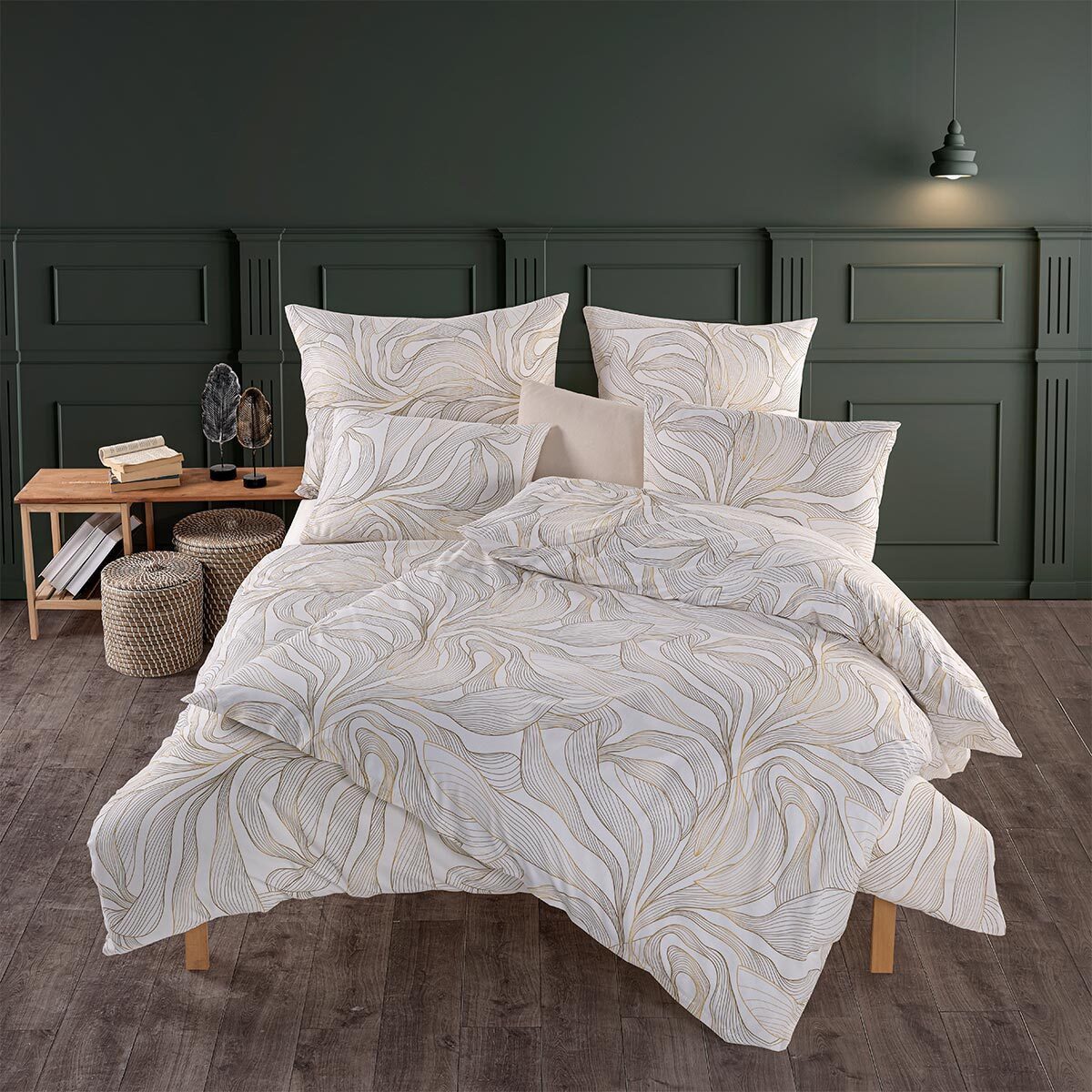 TRAUMSCHLAF Bettwäsche Serena, Renforce, 2 teilig, florales Design auf 100% Baumwolle