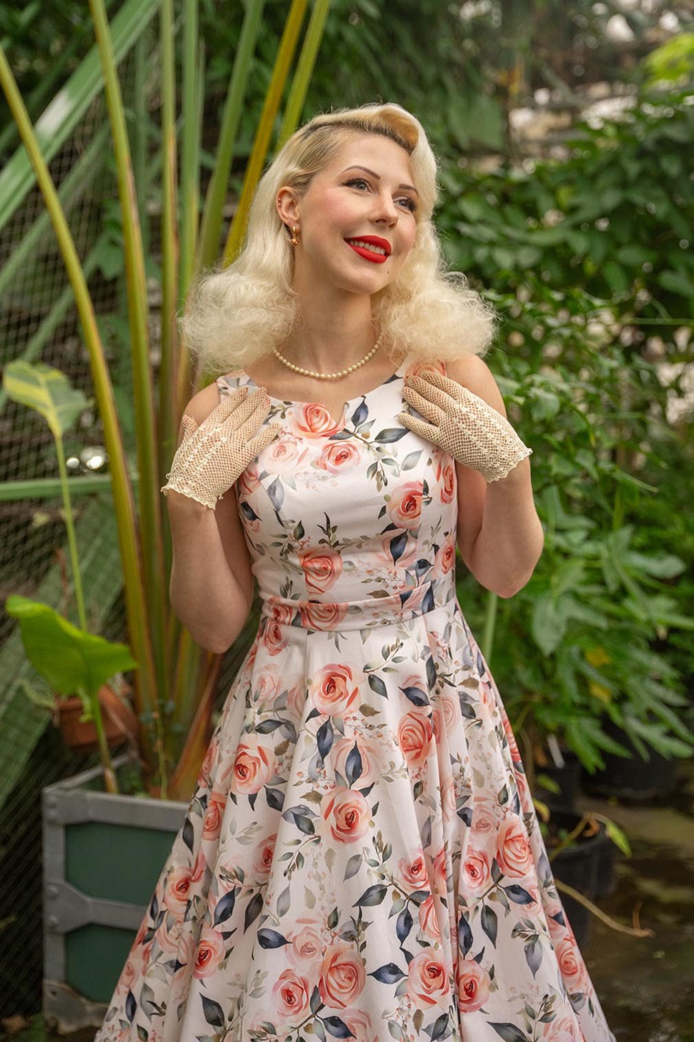 Hearts & Roses London A-Linien-Kleid Aurora Floral Rose Retro Vintage Fit-N-Flare 50er