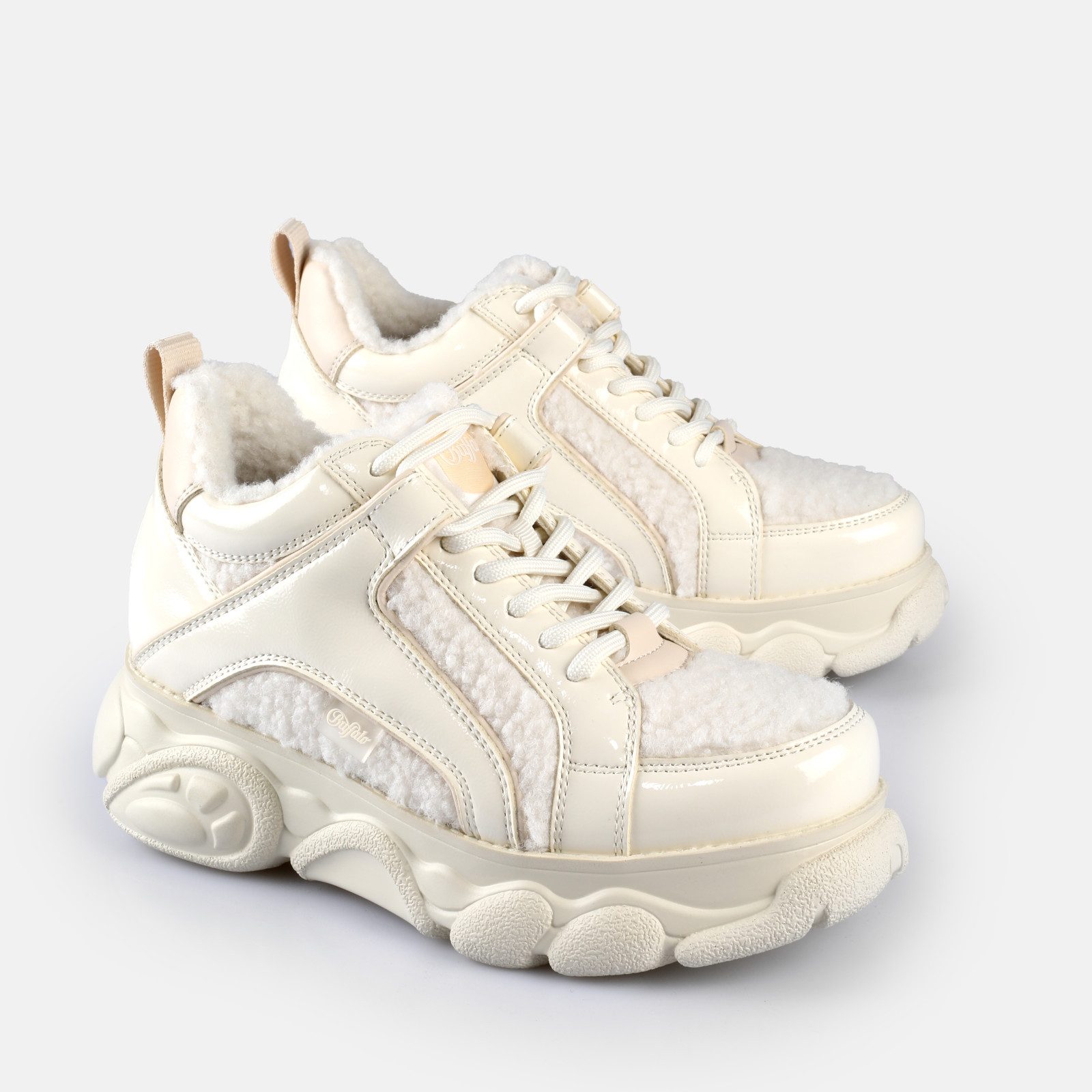 Buffalo CORIN WARM Plateausneaker Schnürschuh, Trend-Sneaker, Halbschuh mit Fellimitat