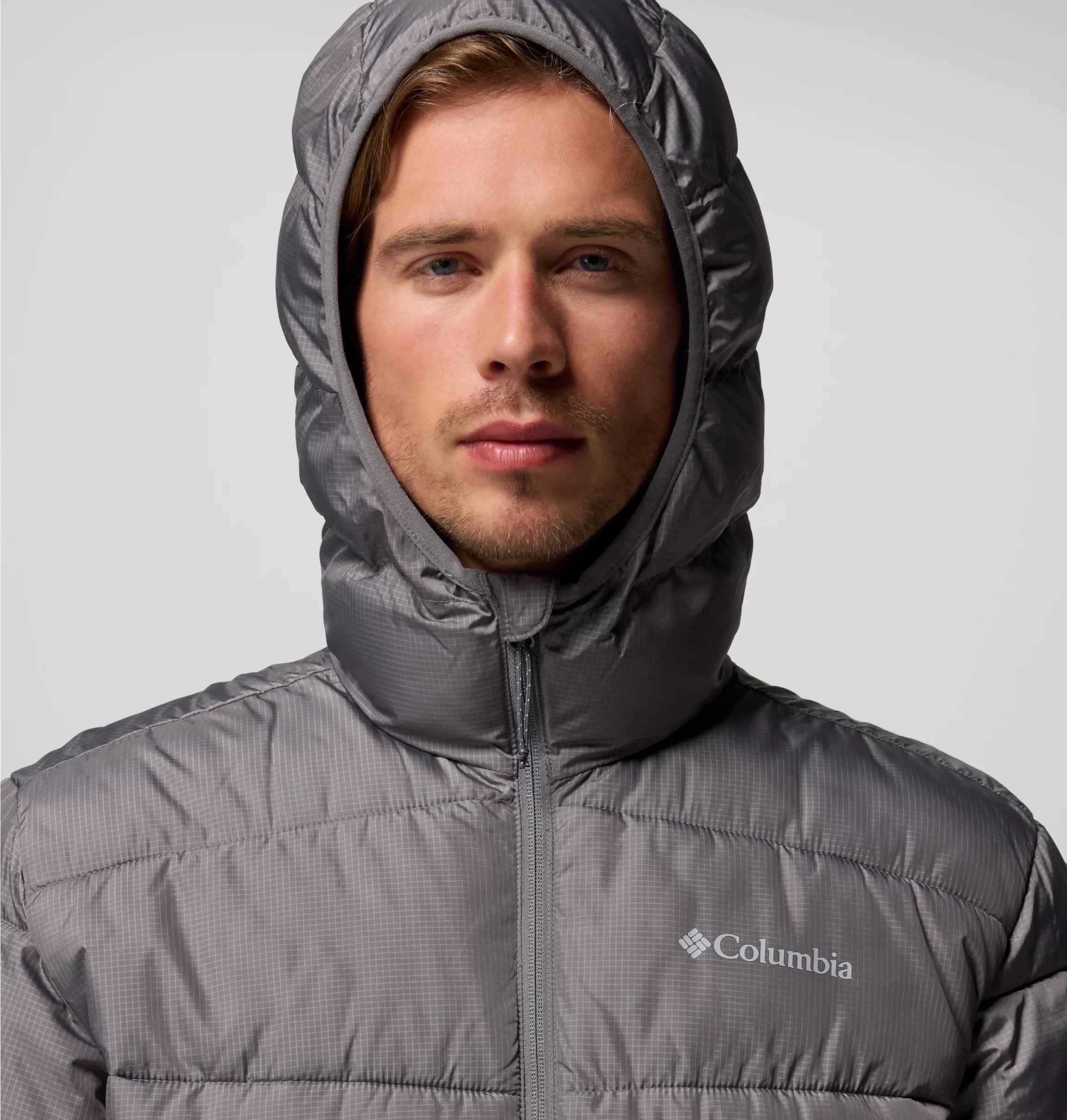 Columbia Winterjacke Fivemile Butte II Hooded Jacket mit wasserabweisendem und windabweisendem Obermaterial