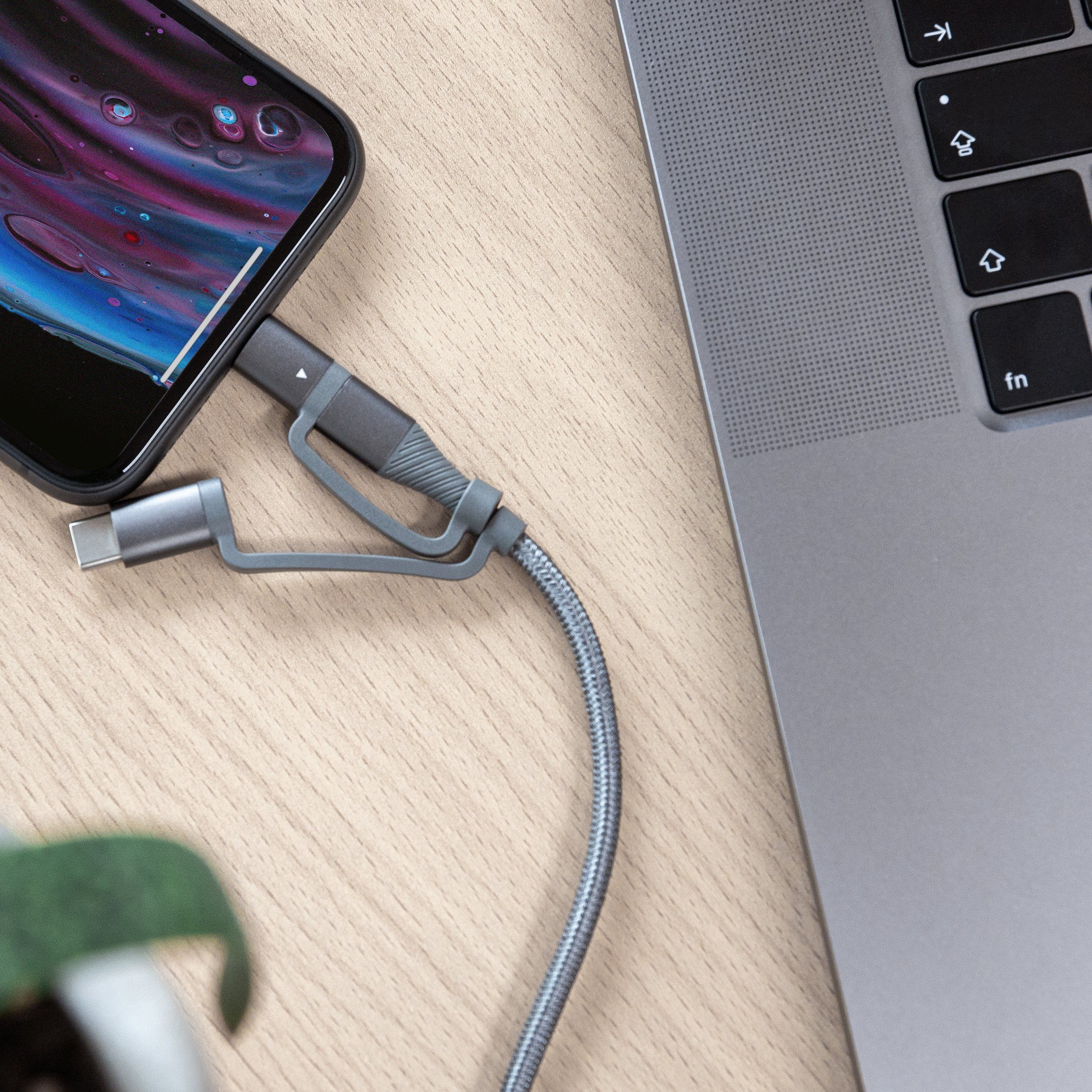 ANSMANN AG USB 3-in-1 Micro/Type-C/ Lightning Daten und Ladekabel, 120 cm USB-Kabel