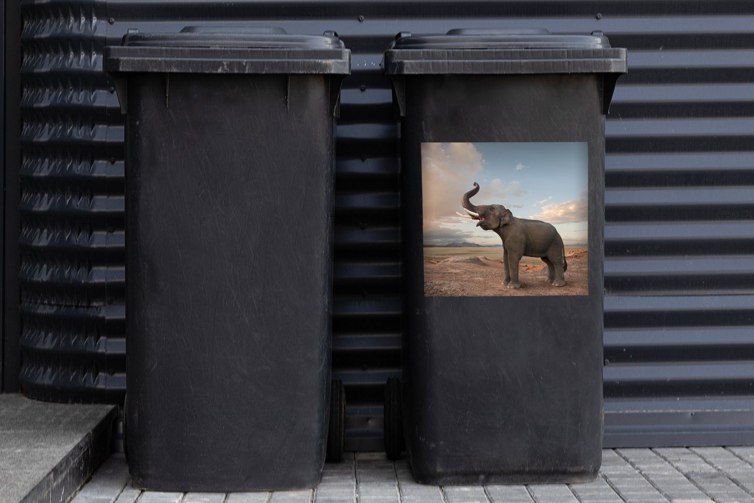 MuchoWow Wandsticker Container, Mülleimer-aufkleber, Mülltonne, Wüste Elefant Sticker, Abfalbehälter der (1 in Trompetender St)
