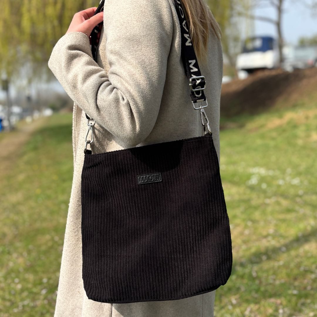 MAONI Umhängetasche Cord, Vegan, mit geräumigem Hauptfach günstig online kaufen