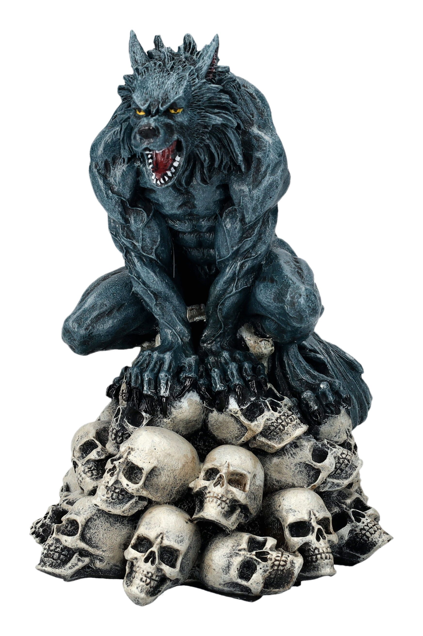 Figuren Shop GmbH Fantasy-Figur Werwolf Figur auf Totenkopf Berg - Moon Shadow - Fantasy Gothic