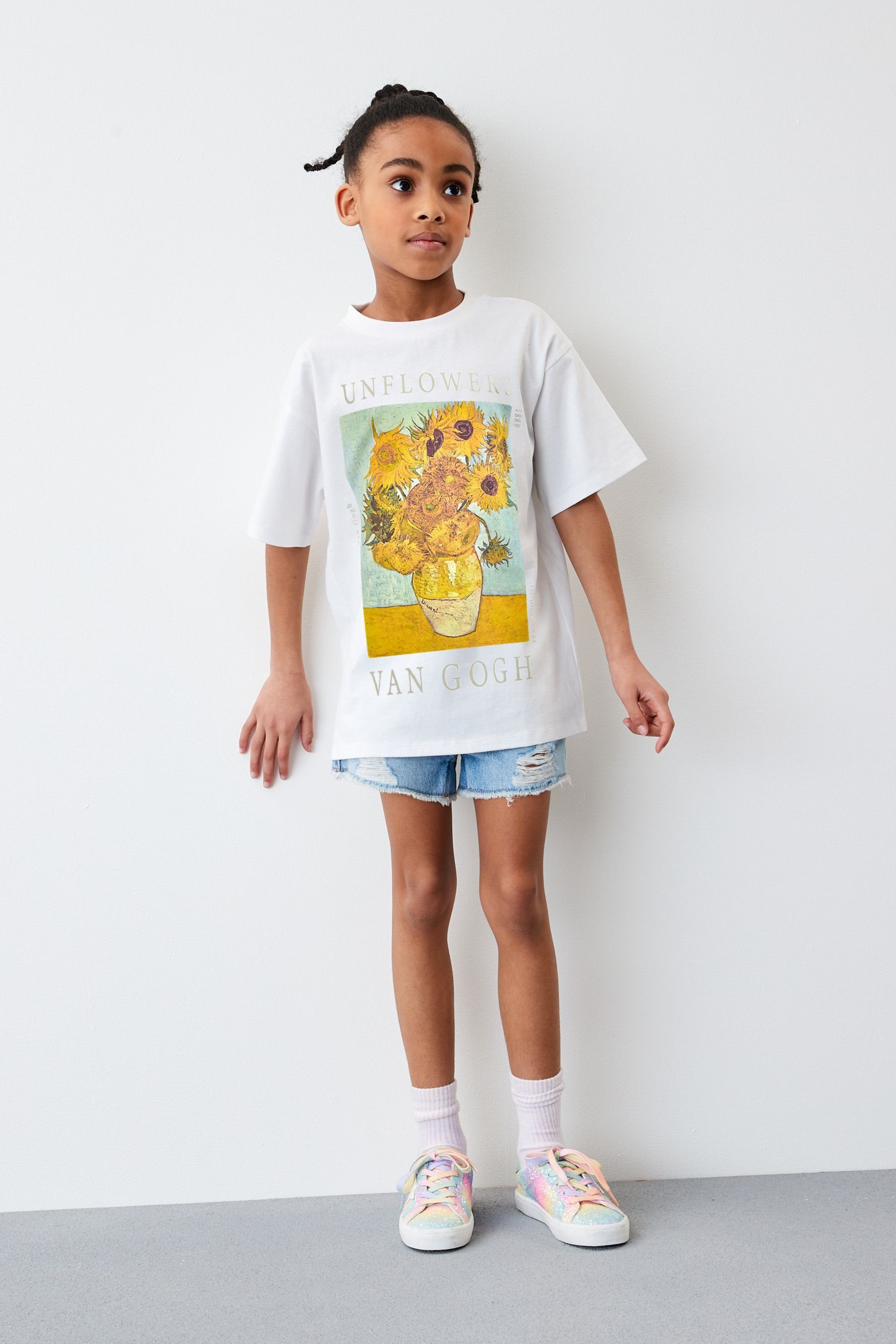 Next T-Shirt Lizenziertes Artist T-Shirt (1-tlg) Van Gogh Sunflowers White