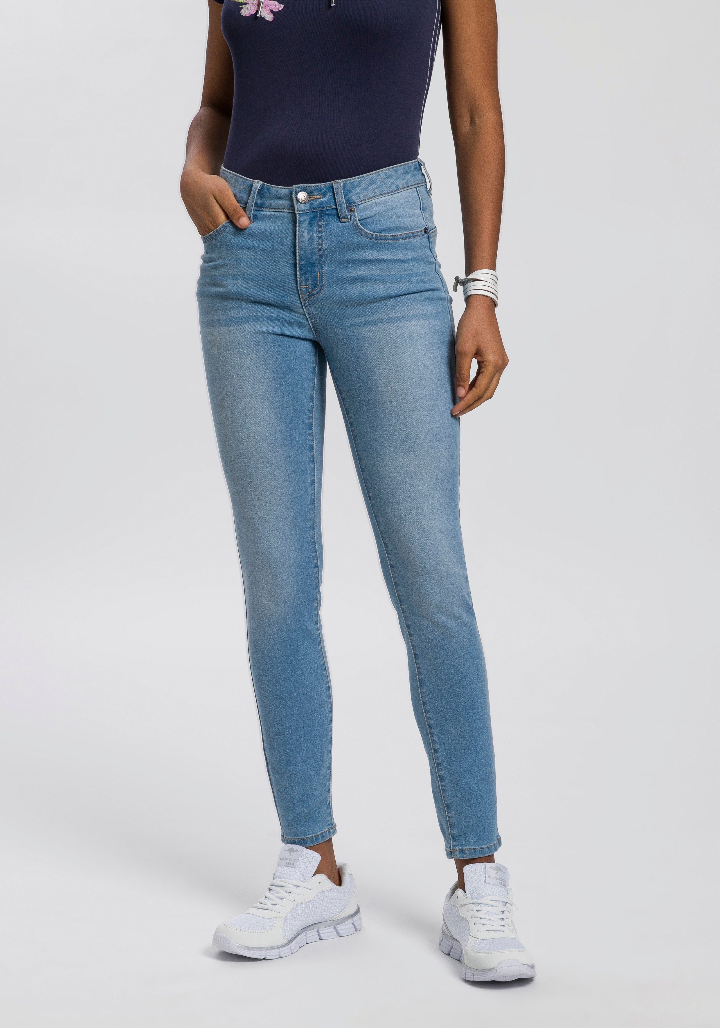 KangaROOS Slim-fit-Jeans "CROPPED HIGH WAIST SLIM FIT" schmale Passform, Rö günstig online kaufen