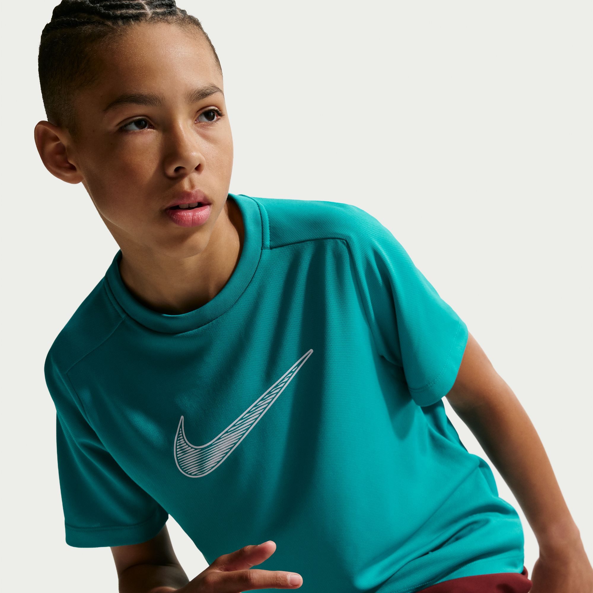 Nike T-Shirt B NK DF MULTI SS TOP HBR Für Kinder und Jugendliche