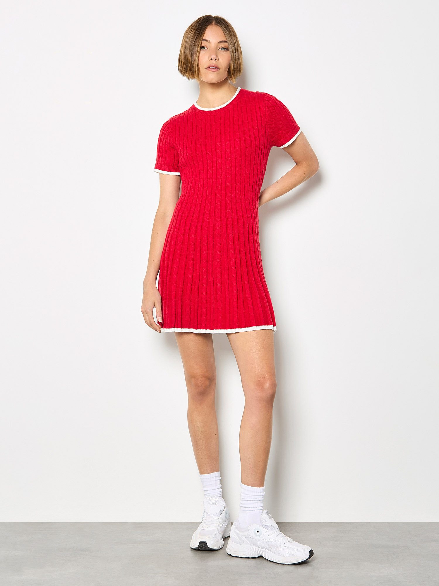 Apricot Strickkleid Skater-Minikleid mit Zopfmuster