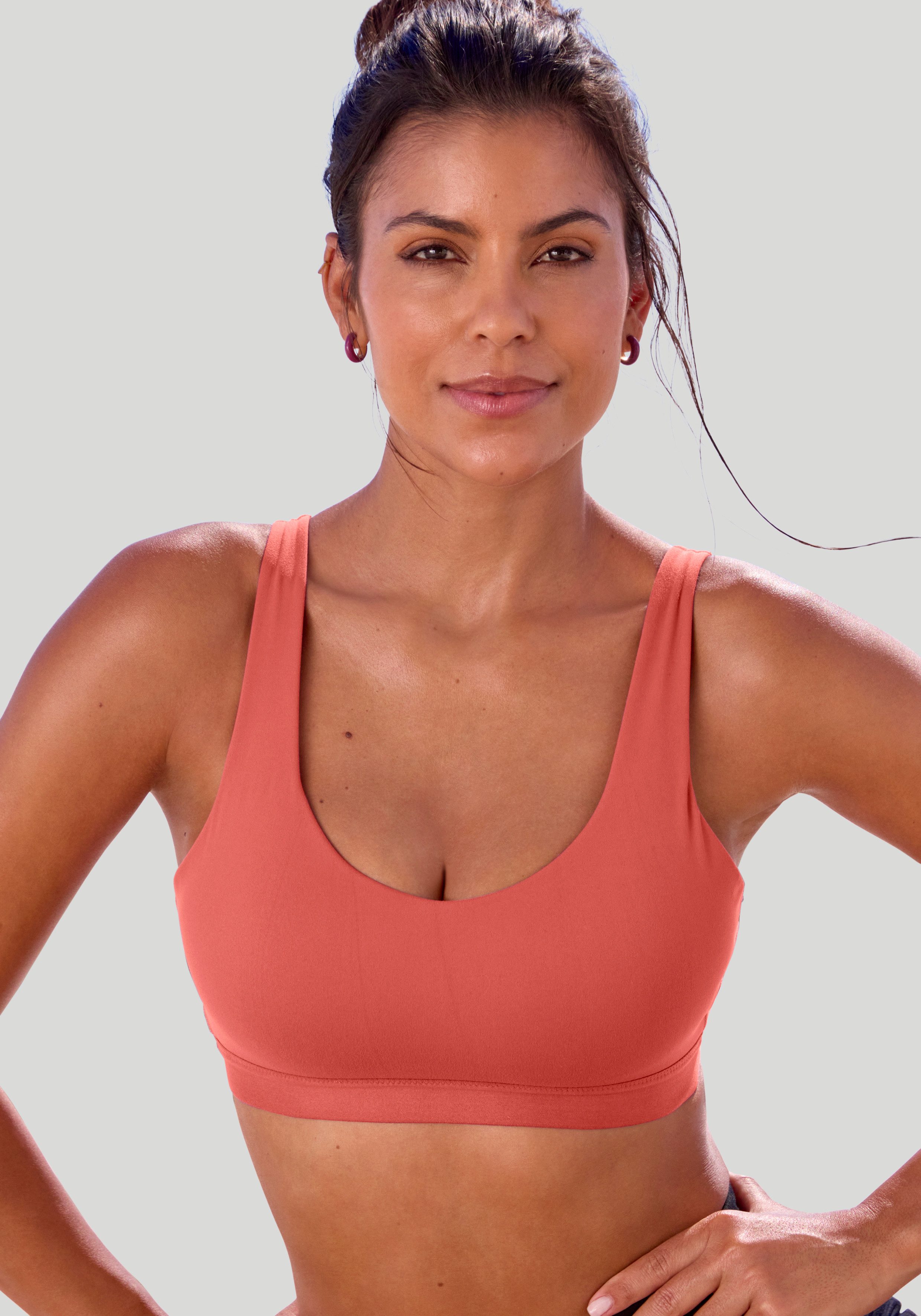 LASCANA ACTIVE Sport-BH ohne Bügel, mit extraweichem Padding - ideal auch für Yoga – Bild 4 von 4