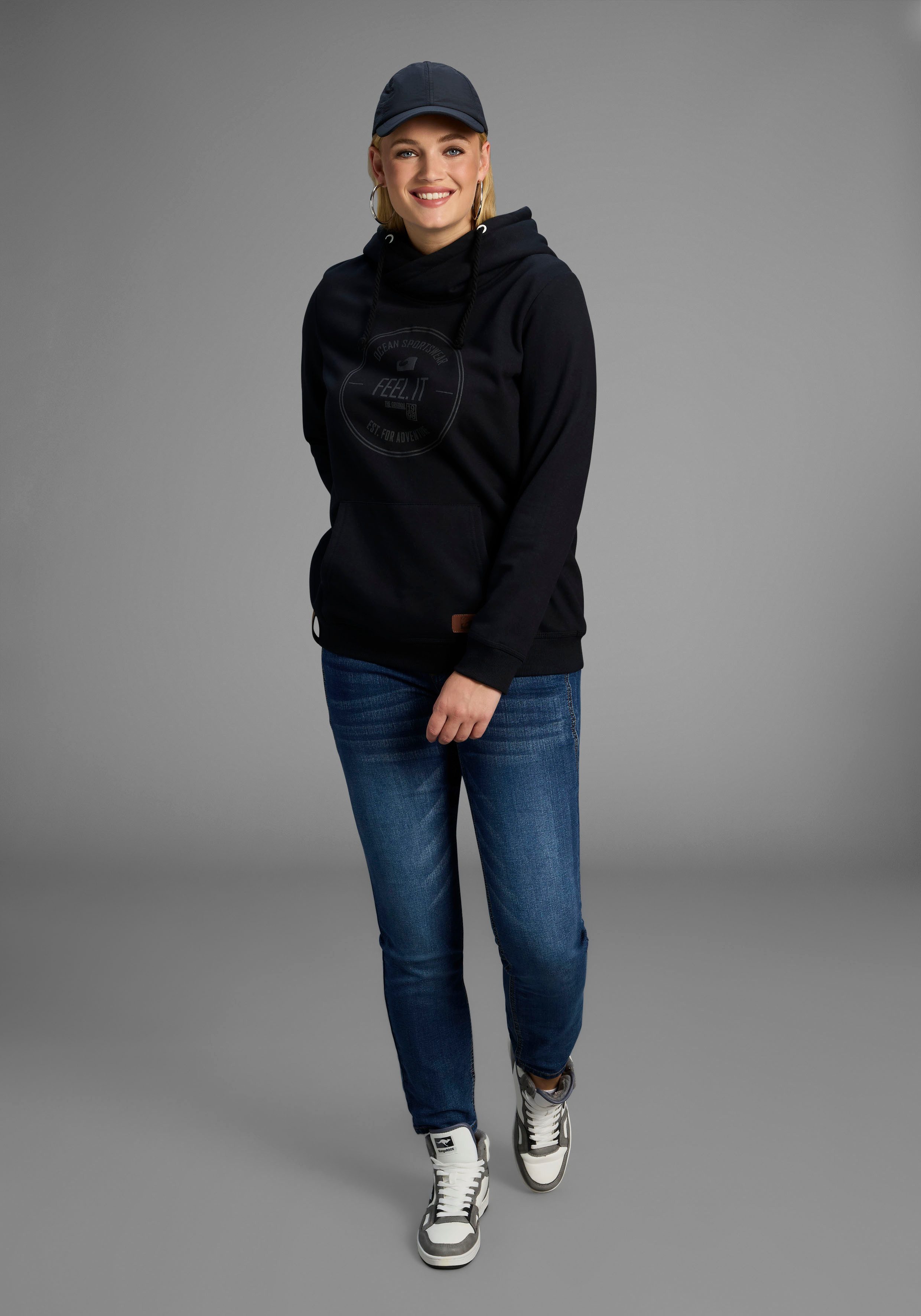 Ocean Sportswear Kapuzensweatshirt Langarm, figurumspielender Schnitt, aus elastischem Material – Bild 4 von 5
