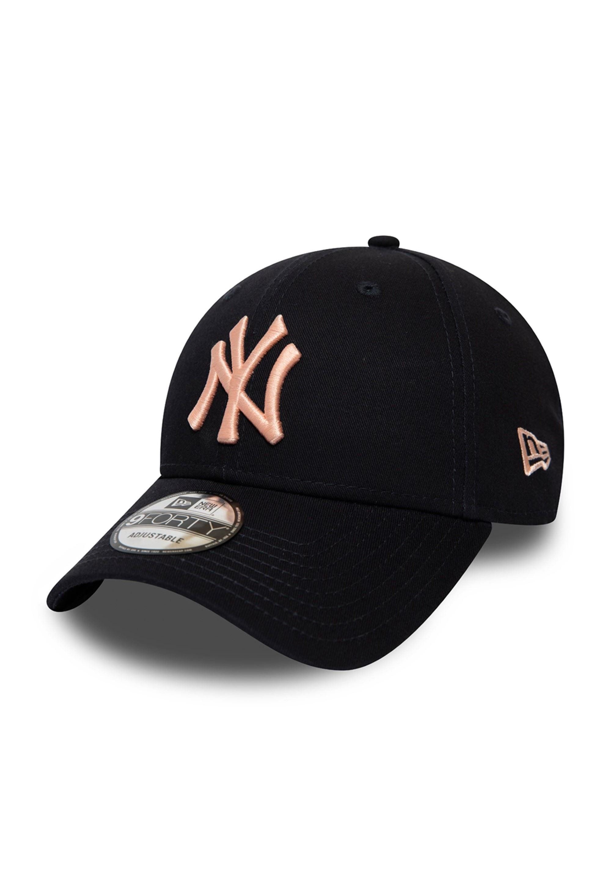 Baseball Cap New York Yankees League Essential Navy 9Forty Adjustable Cap New Era