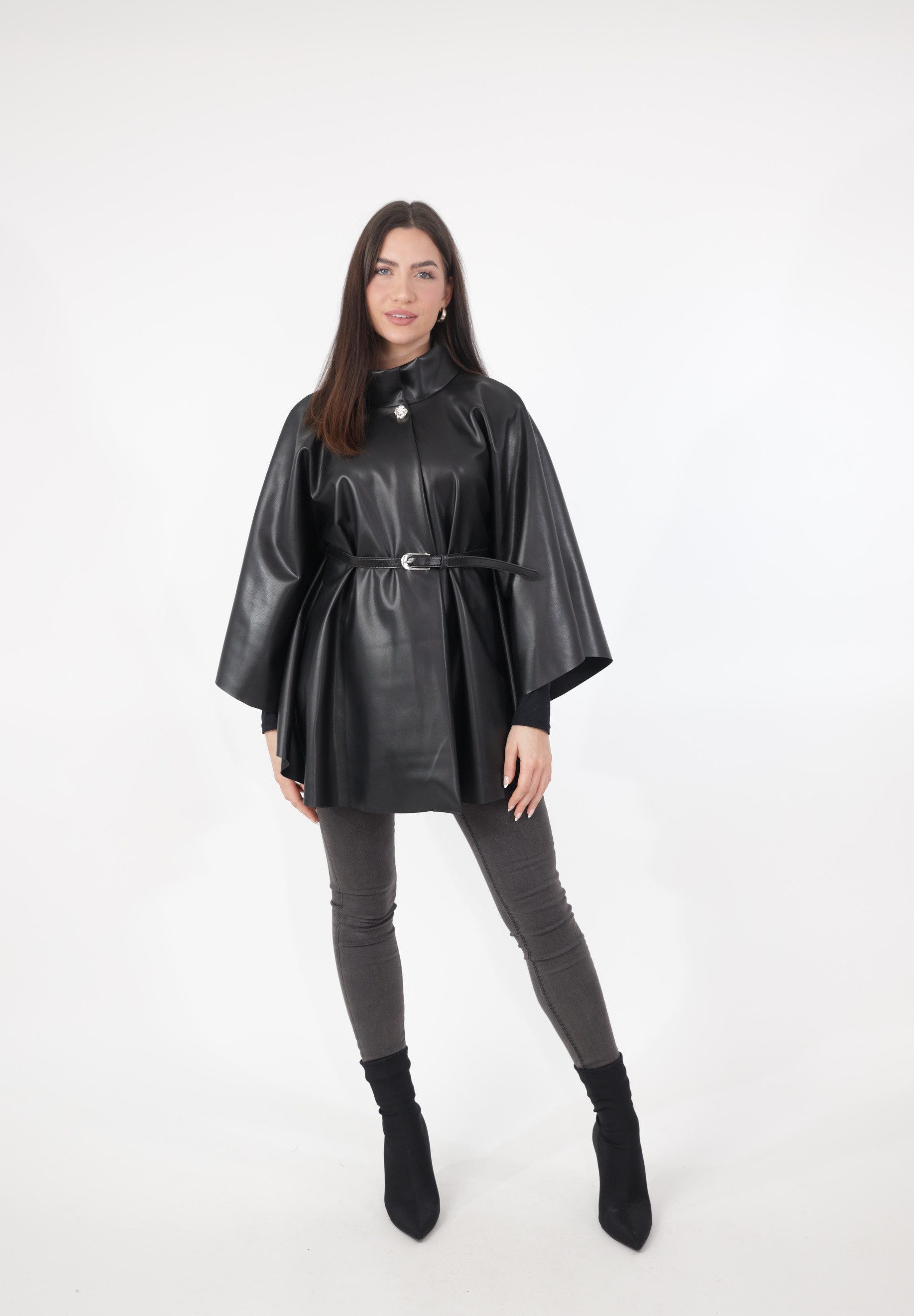 Elara Poncho Jacke