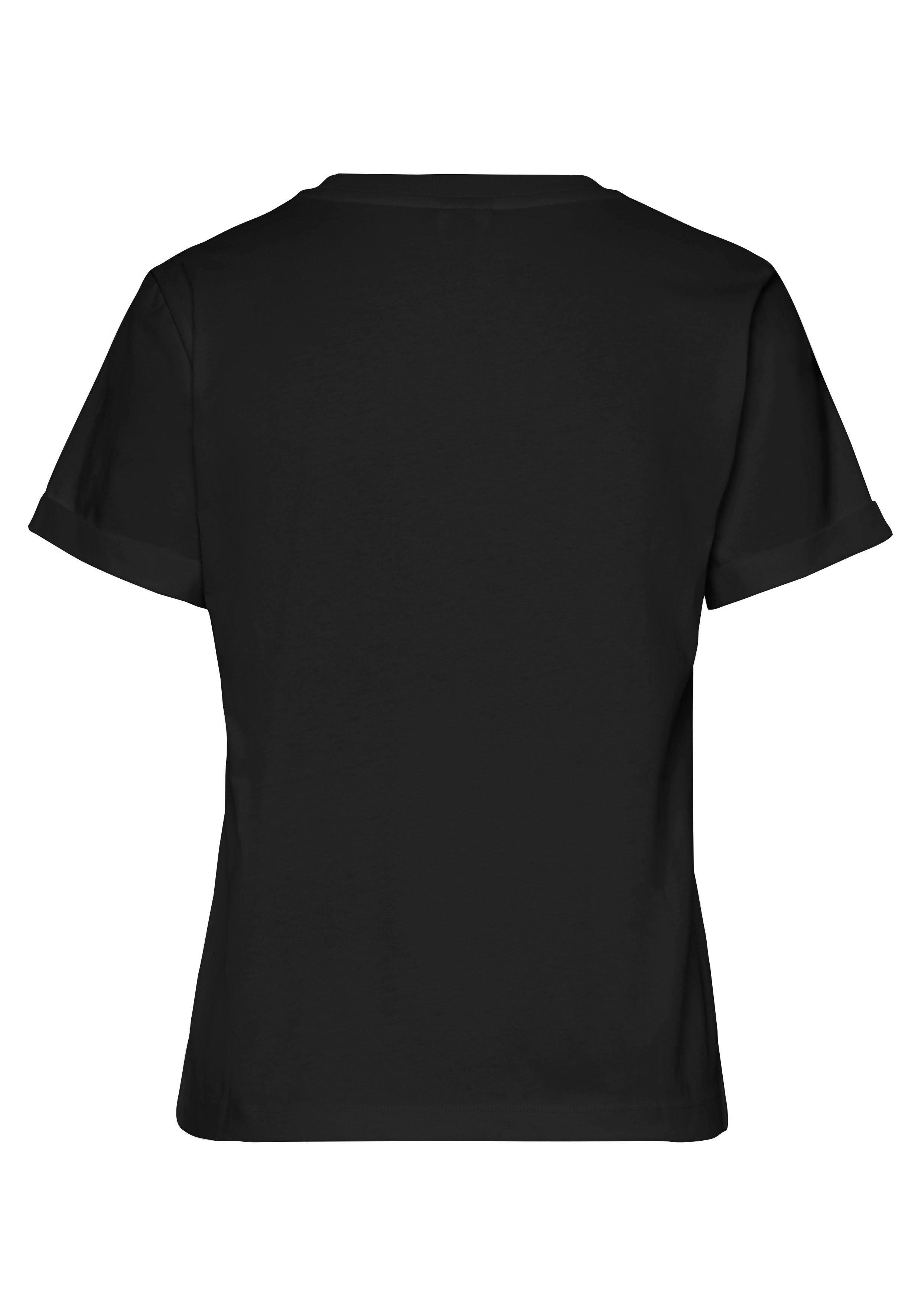 LASCANA T-Shirt mit süßer Baumwolle Herz-Stickerei, Kurzarmshirt schwarz aus