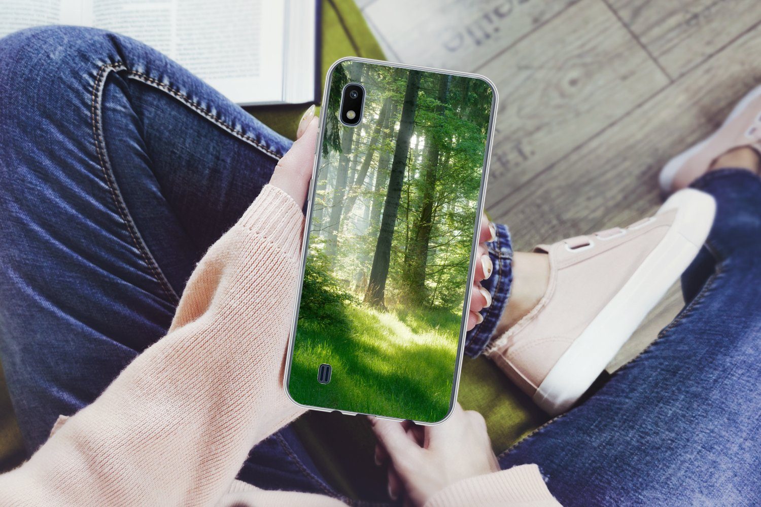 MuchoWow Handyhülle für Samsung Galaxy A10 Natur - Bäume - Wald - Grün - Sonne - Gras - Pf, Smartphone-Bumper, Print, Handy Schutzhülle Dünn