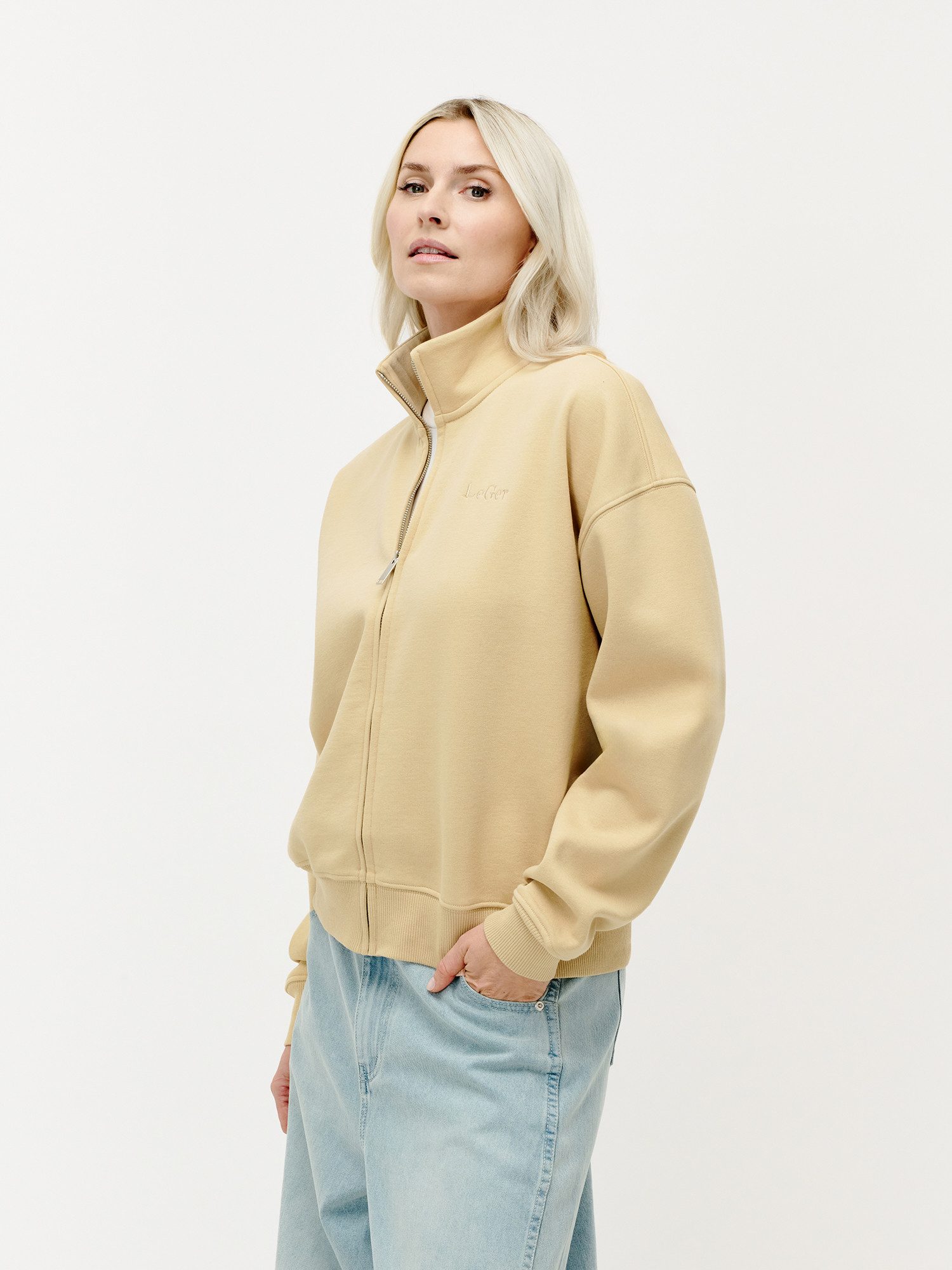 LeGer Sweatjacke Tanisha, LeGer by Lena Gercke locker geschnitten, mit Stehkragen