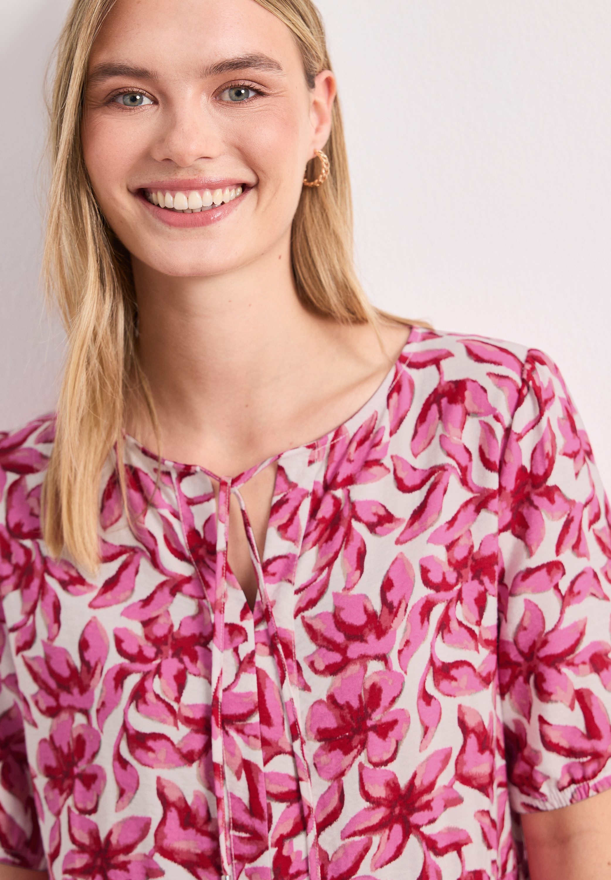 STREET ONE Druckkleid Sommerrock mit Split Neck und Print