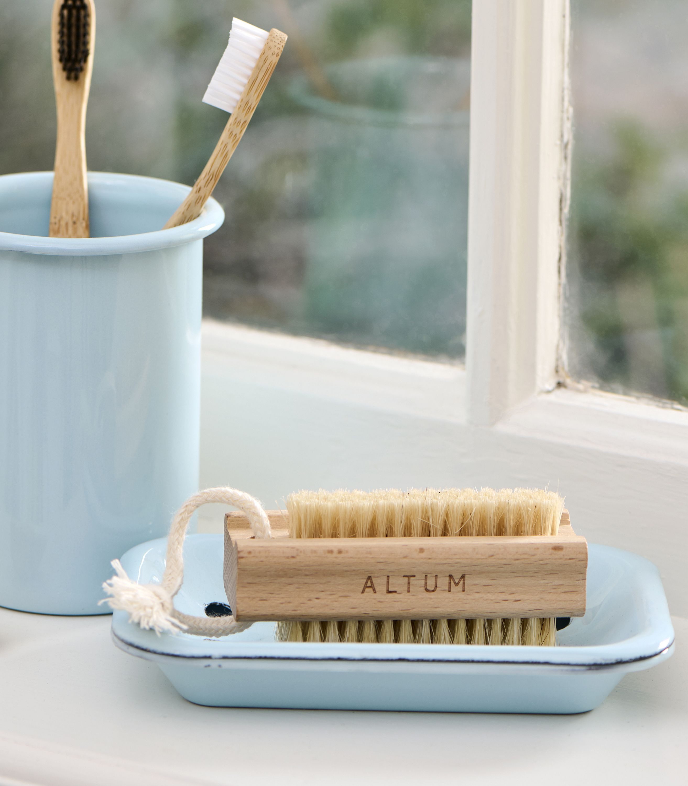 Ib Laursen Seifenschale Ib Laursen Seifenschale 2-tlg. mit Ablaufschale Emaille Hellblau