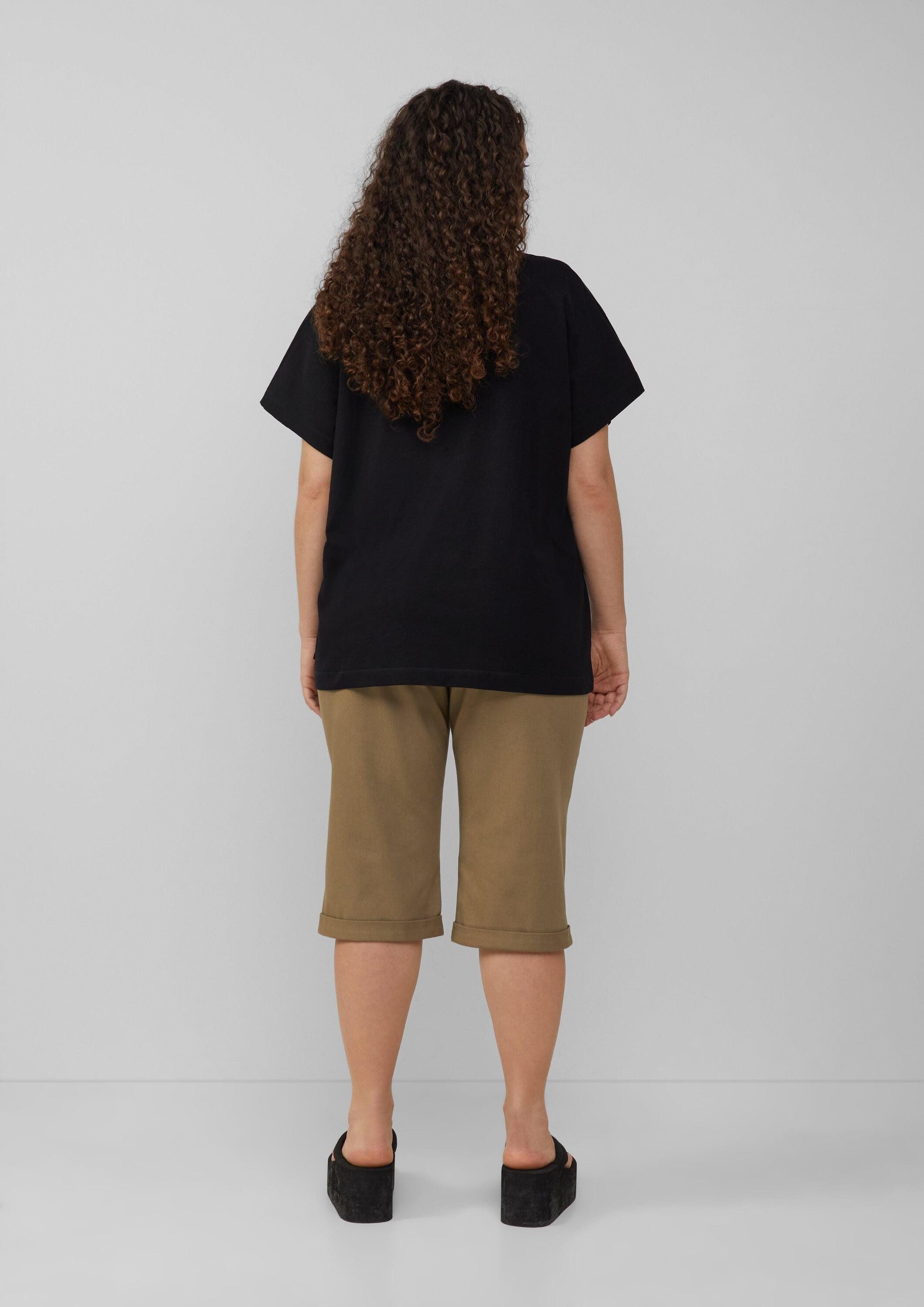 QS Jeansshorts Jeans-Hose Jeans / Curvy Fit / Mid Rise / Capri Length