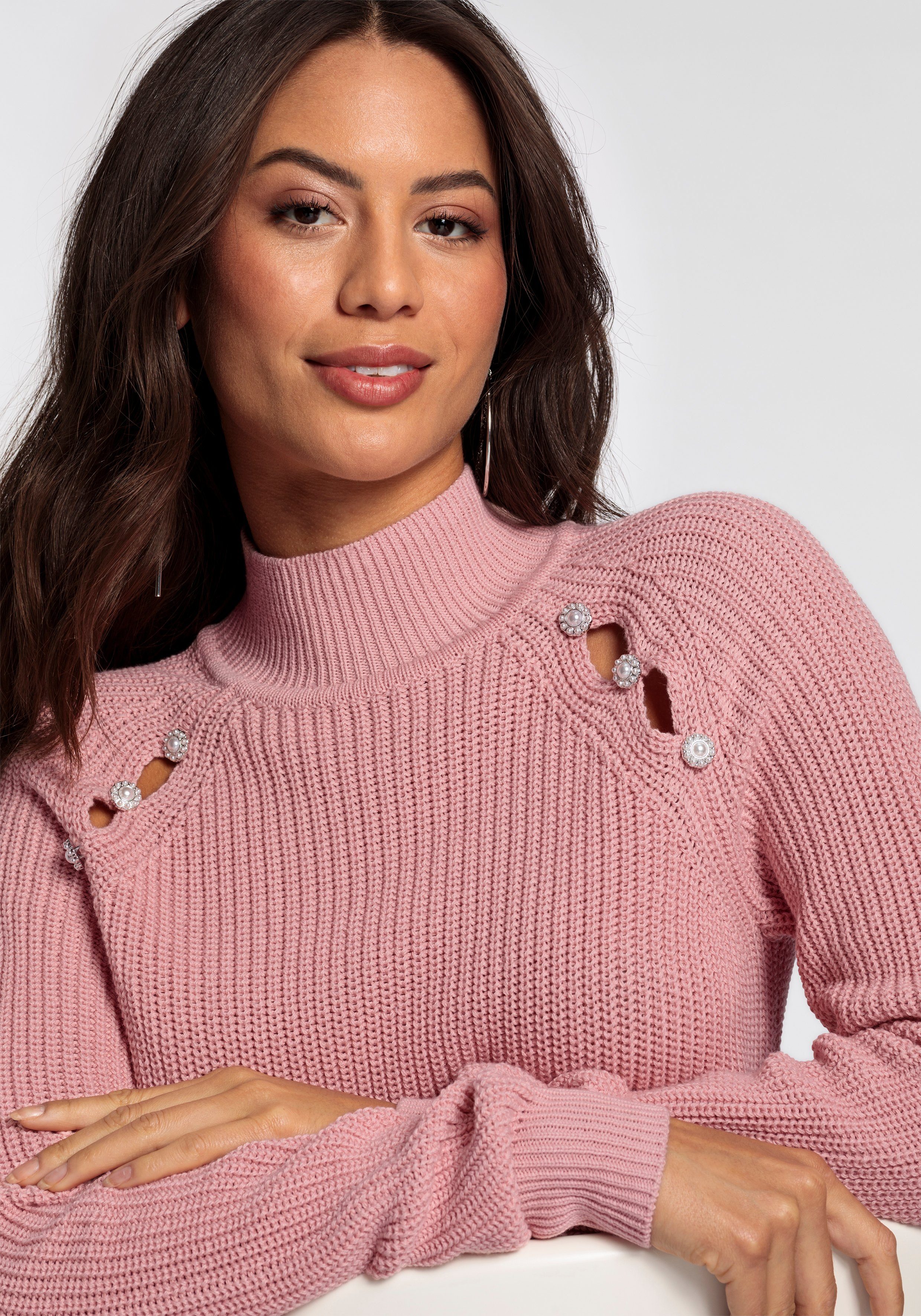 Melrose Stehkragenpullover mit Cut-Outs und Knopfdetails