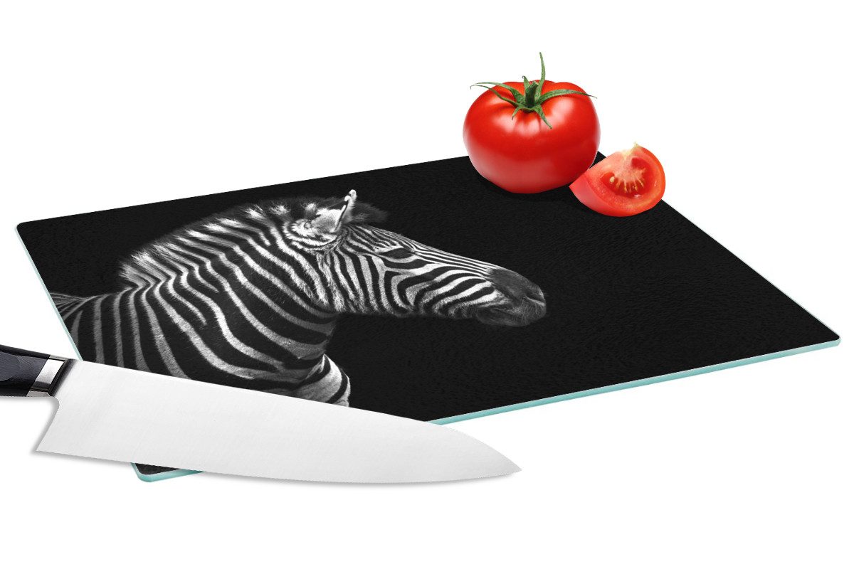 MuchoWow Schneidebrett Zebra - Schwarz - Weiß - Porträt - Tiere, Glas, Schneidebrett Glas, Küchenbrett, Rutschfest, 28x20 cm
