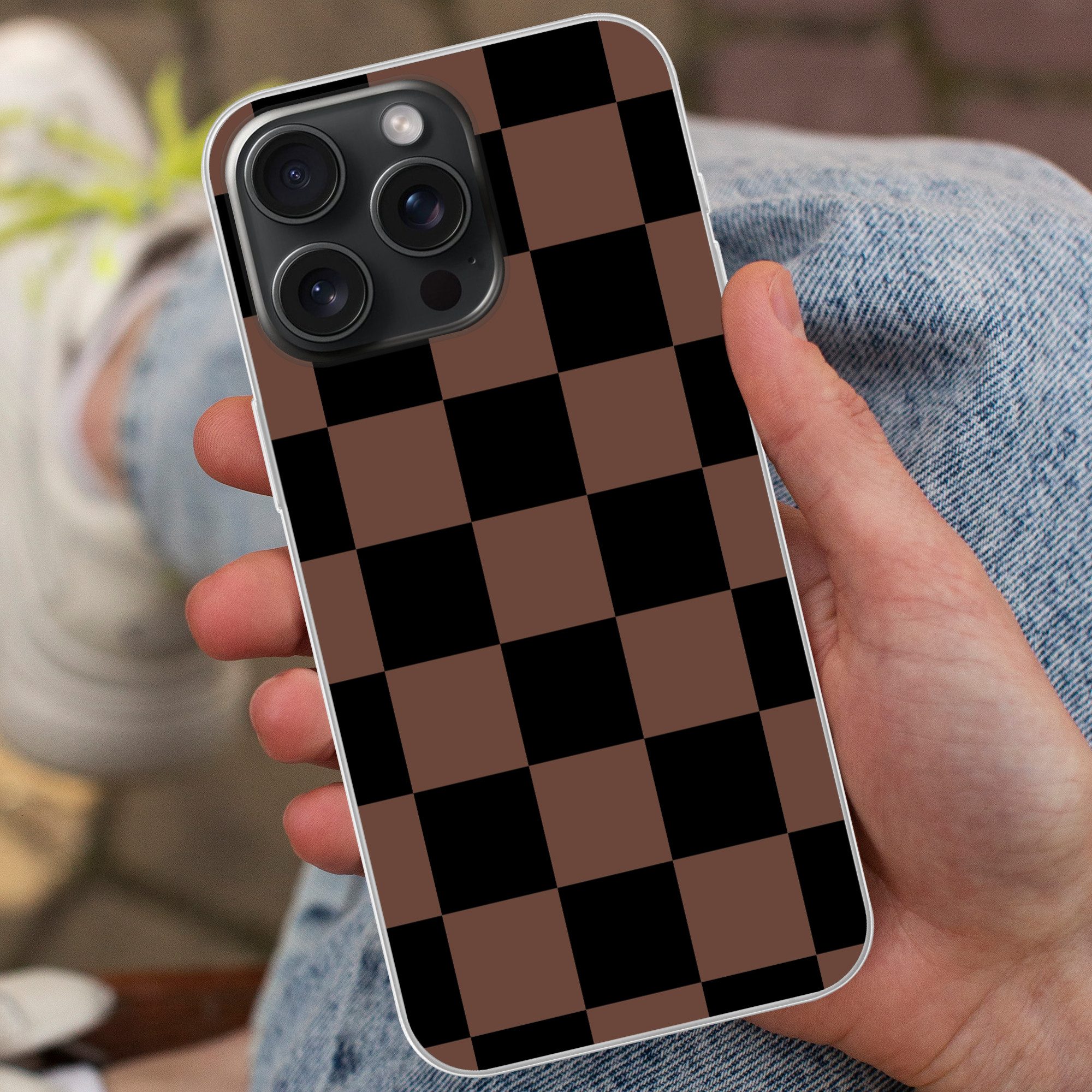 MuchoWow Handyhülle für Apple iPhone 15 Pro Max Schachbrettmuster - Braun - Schwarz - Blöc, Smartphone-Bumper, Print, Handy Schutzhülle Dünn
