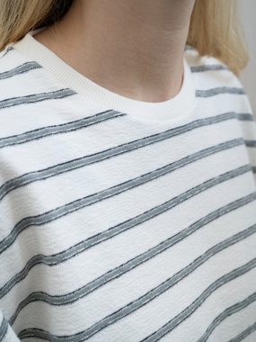 FUXBAU T-Shirt Gestreiftes Boxy Frauen T-Shirt Milos - cremeweiß salbei cooles Streifen-Design, lässiger cropte Schnitt