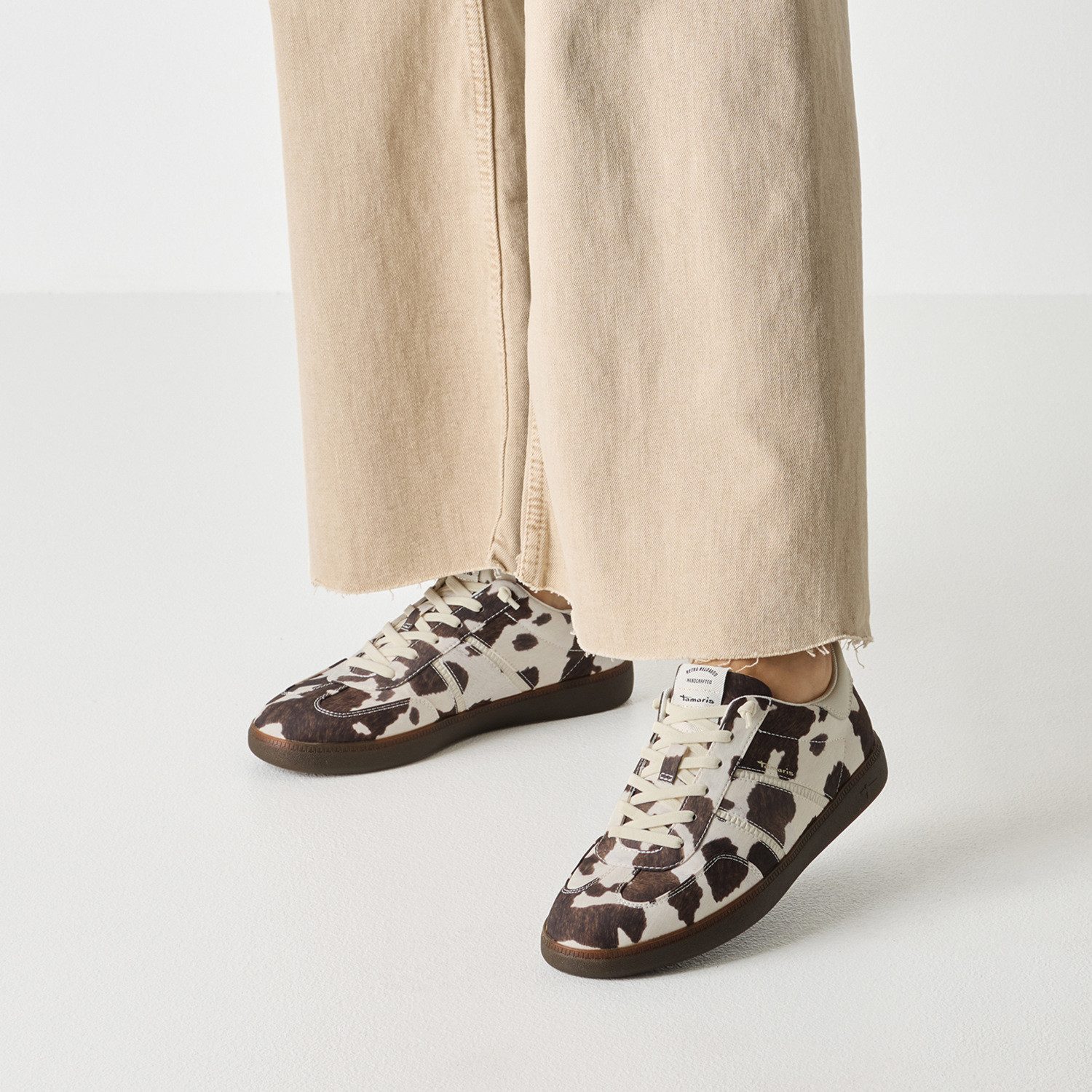 Tamaris Slip-On Sneaker Freizeitschuh, Halbschuh, Schnürschuh im Kuh-Style